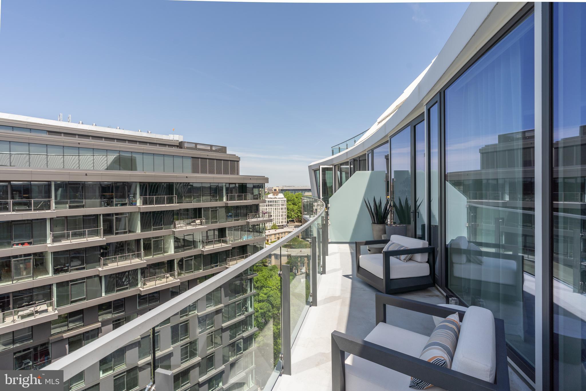 SOUTHWEST WATERFRONT - Residential