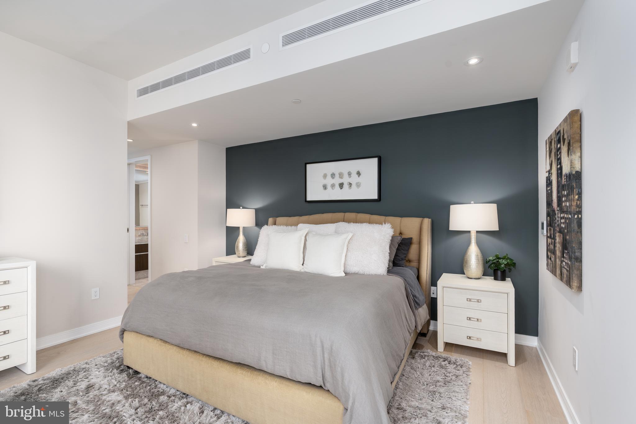 SOUTHWEST WATERFRONT - Residential