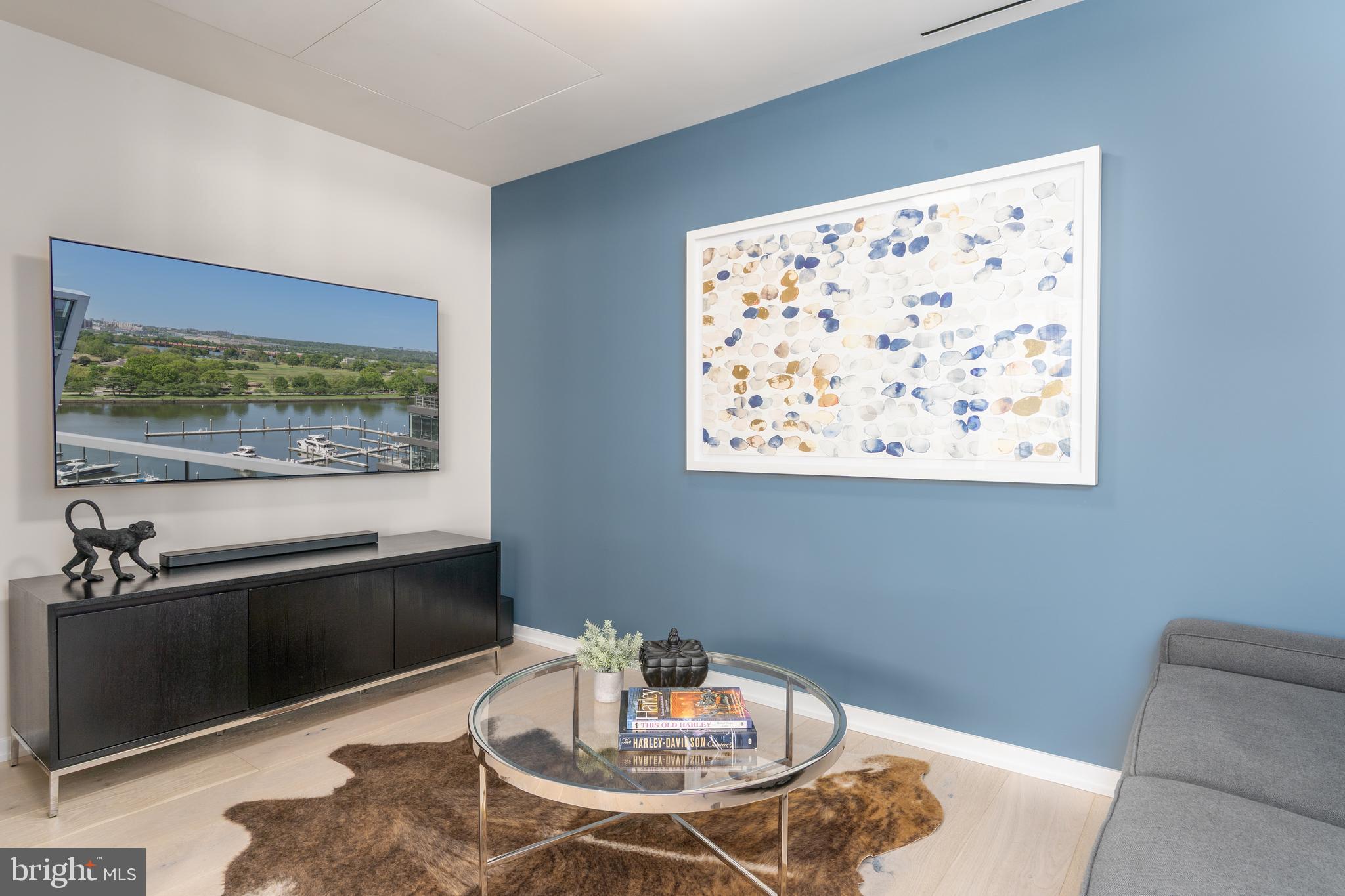 SOUTHWEST WATERFRONT - Residential
