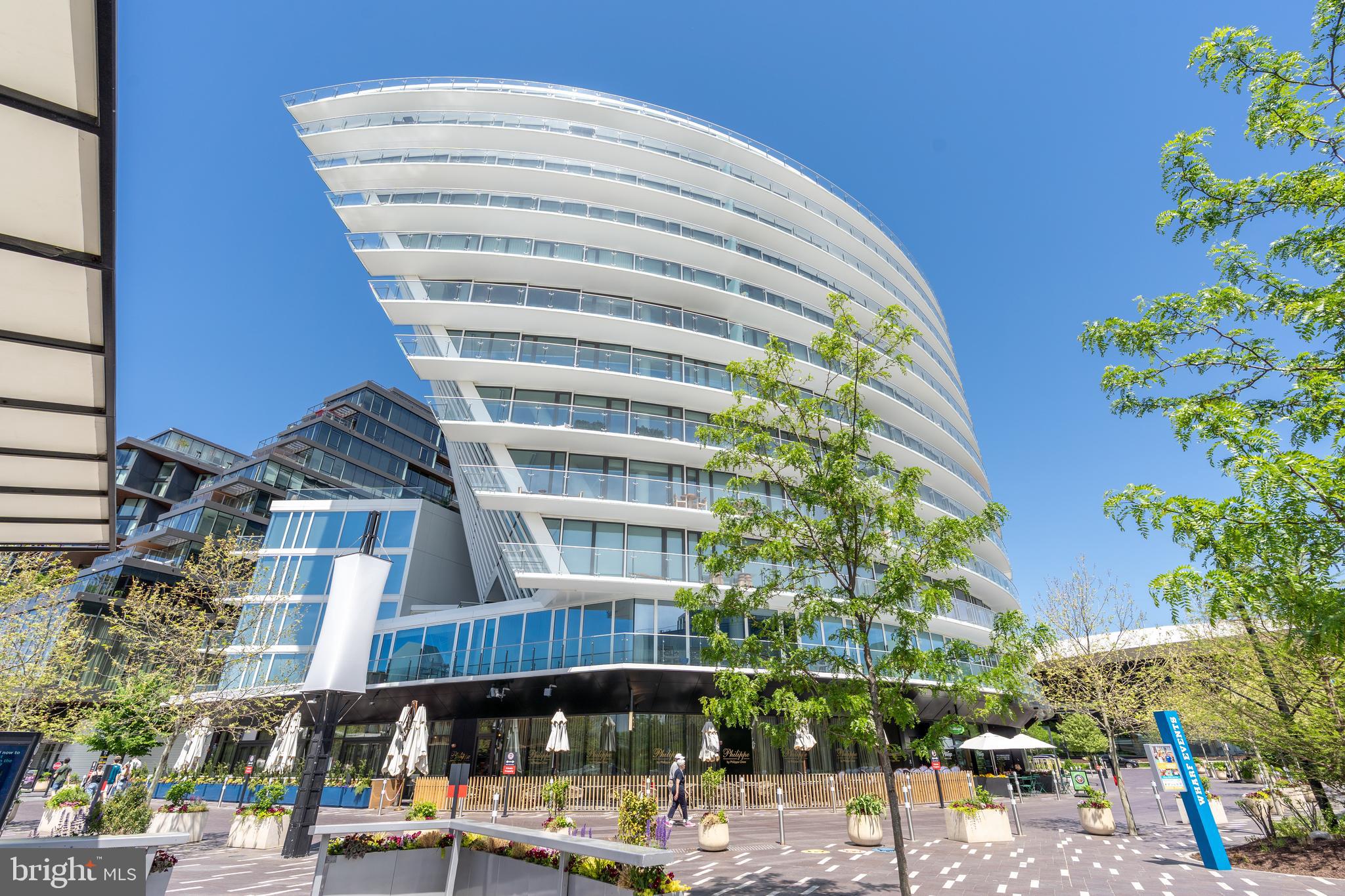 SOUTHWEST WATERFRONT - Residential