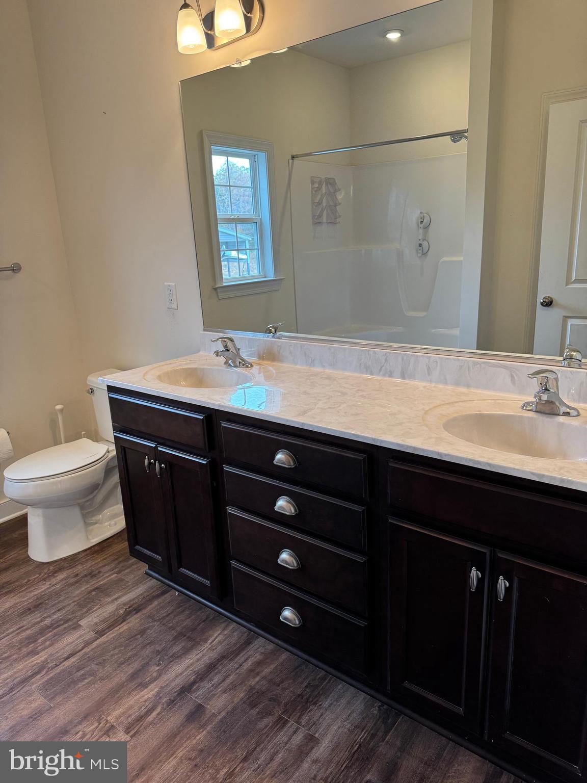 HARRIS CREEK - Residential