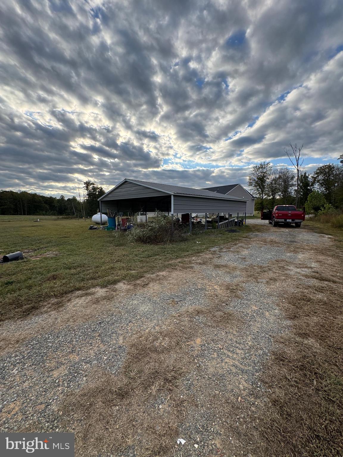 HARRIS CREEK - Residential