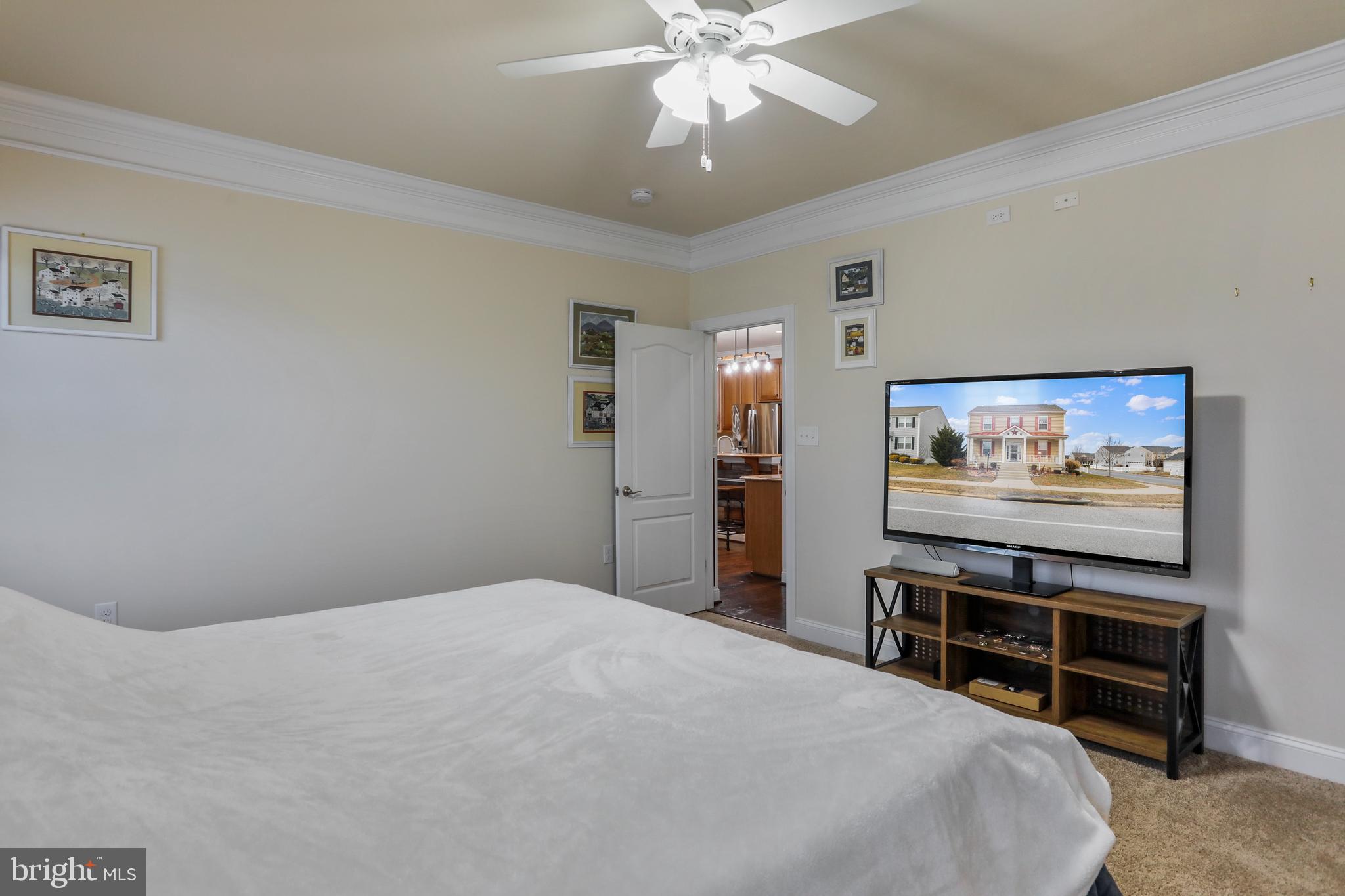 LAKELAND PLACE - Residential