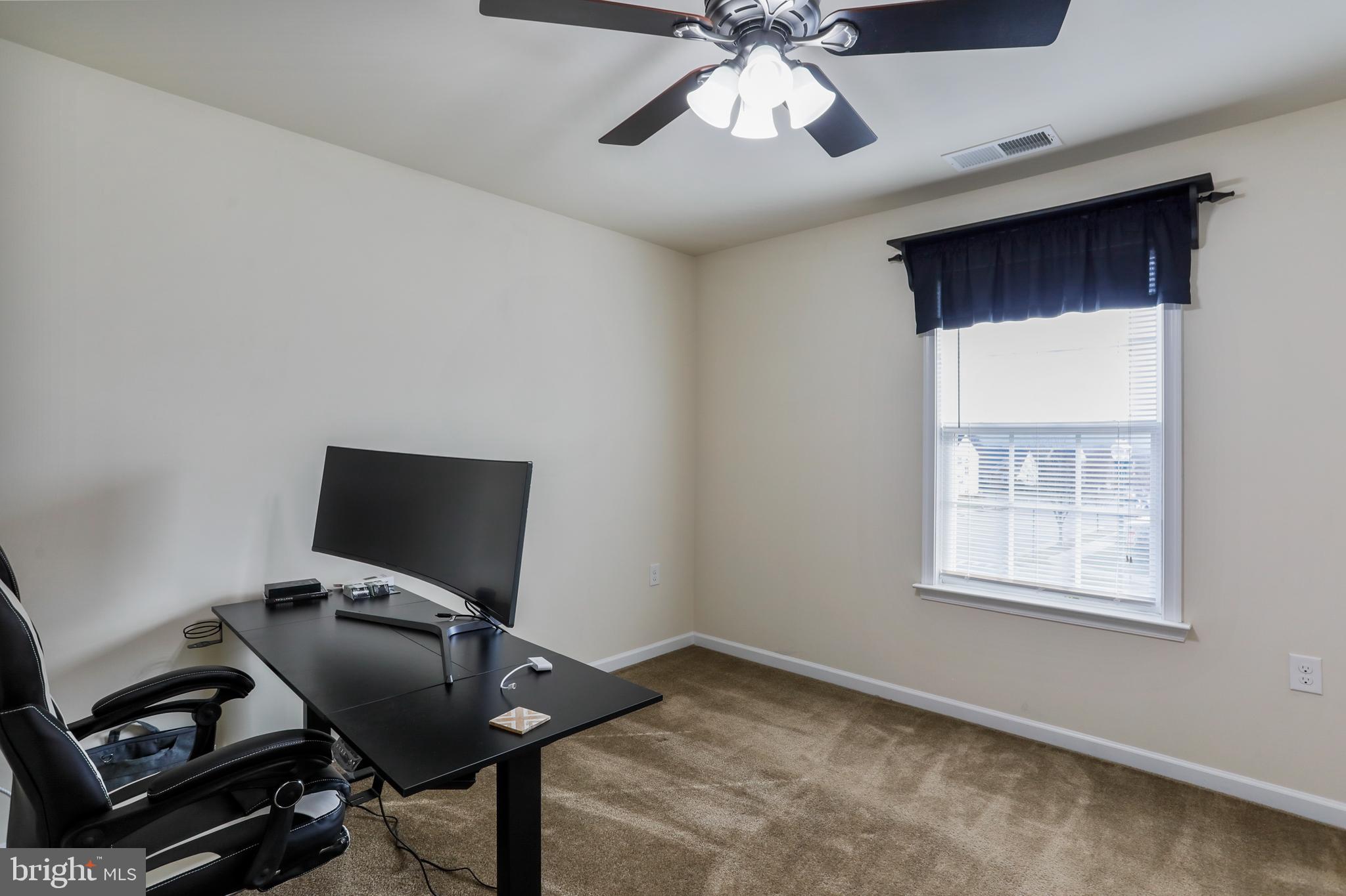 LAKELAND PLACE - Residential