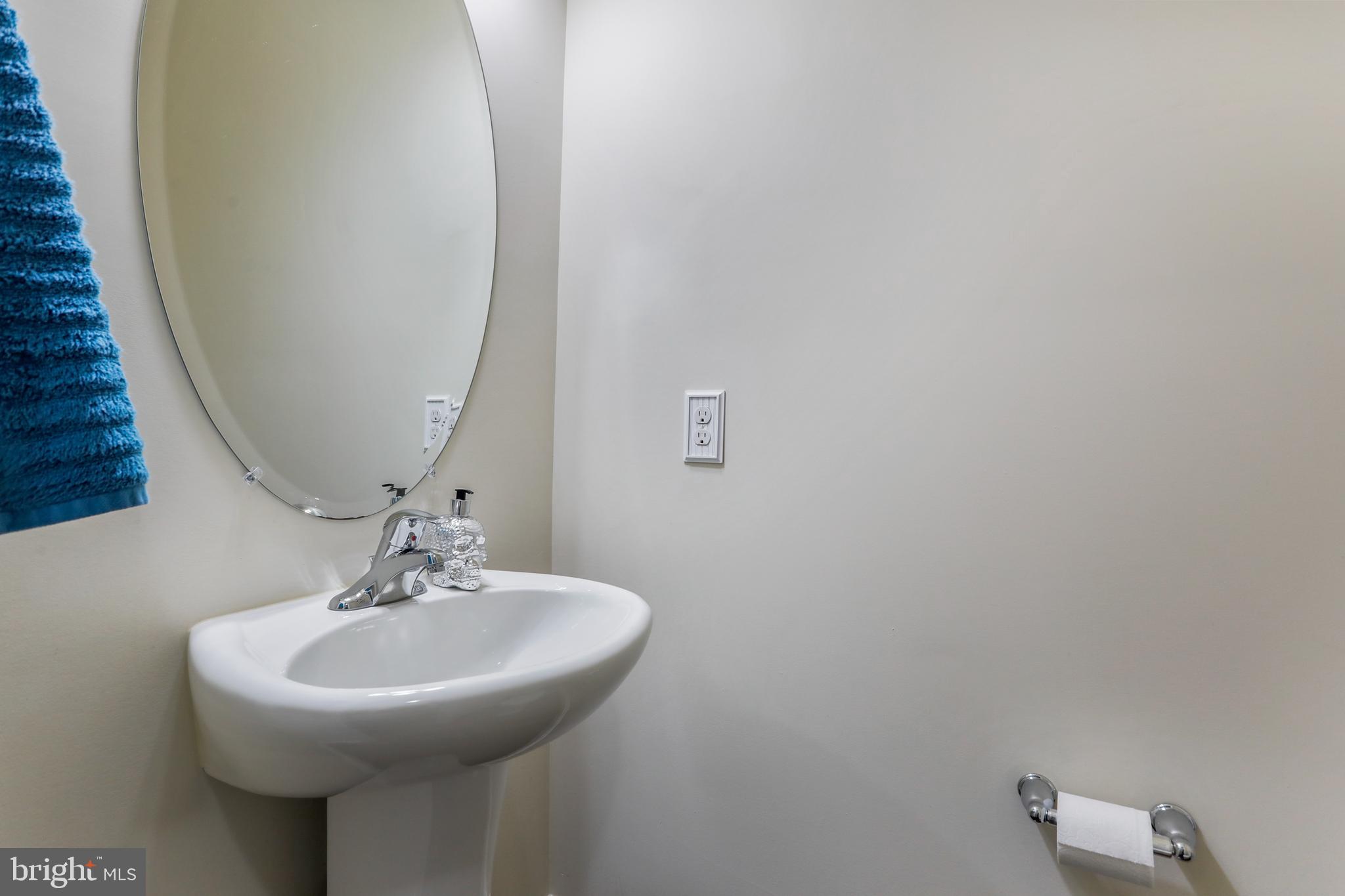 LAKELAND PLACE - Residential