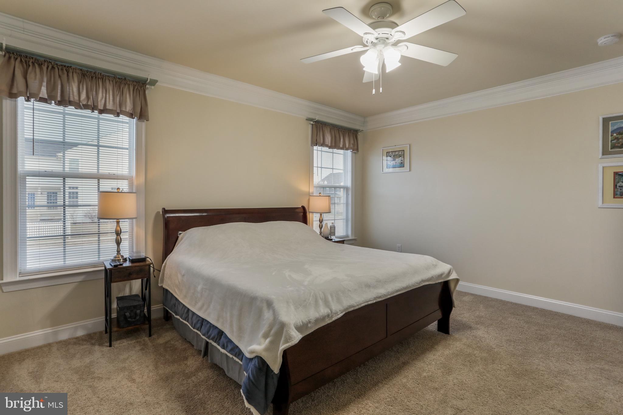 LAKELAND PLACE - Residential