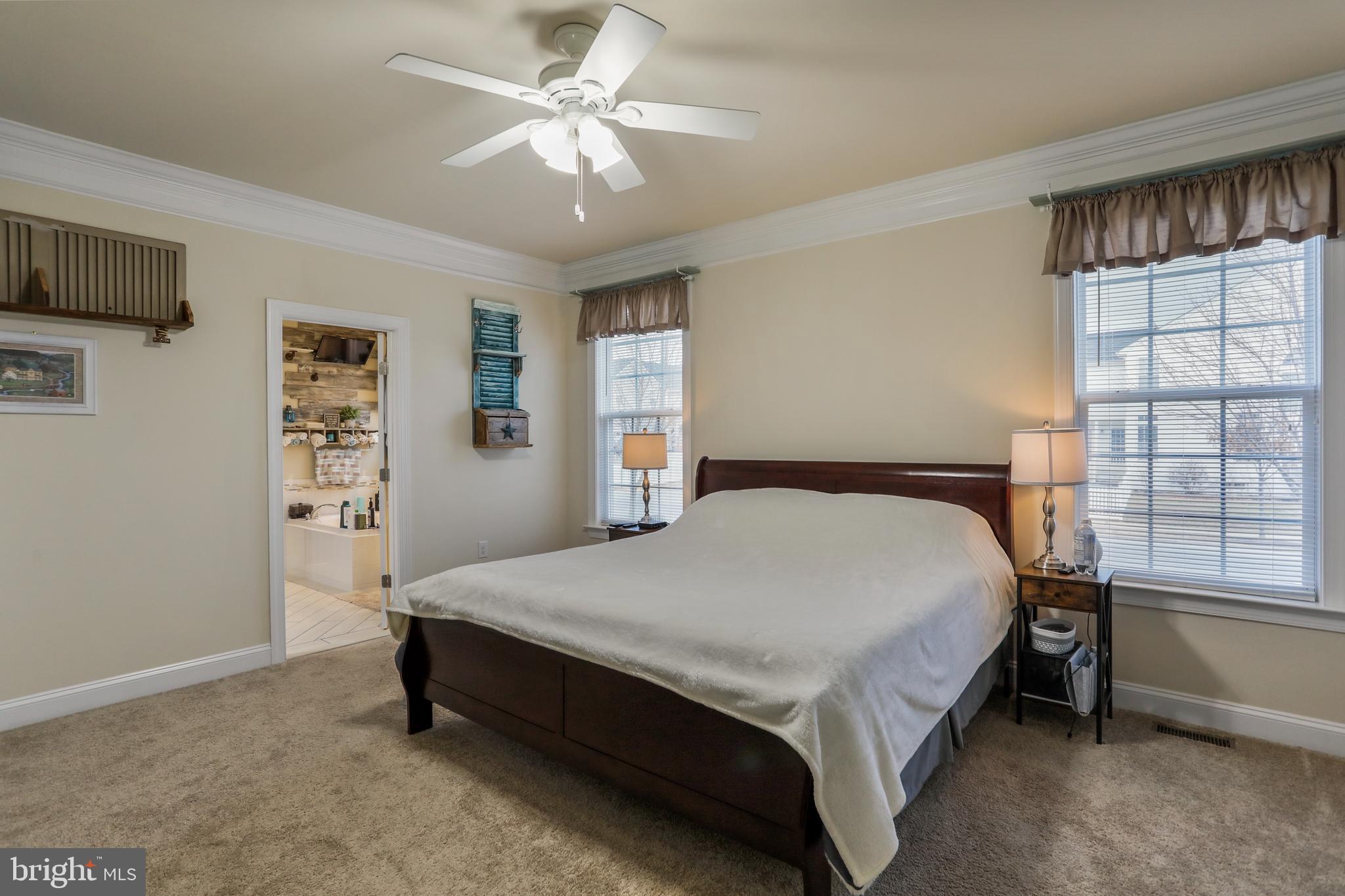 LAKELAND PLACE - Residential