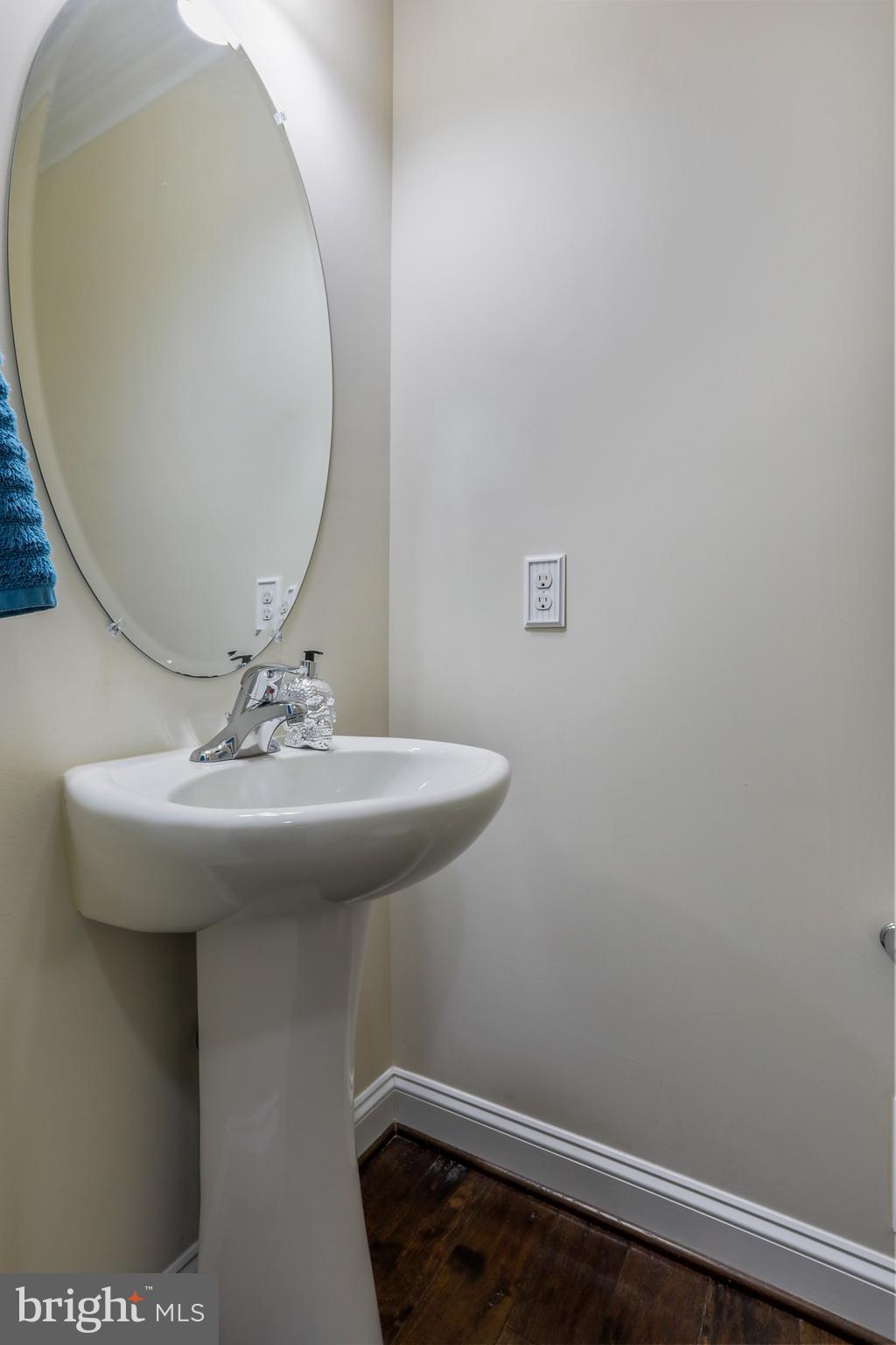 LAKELAND PLACE - Residential