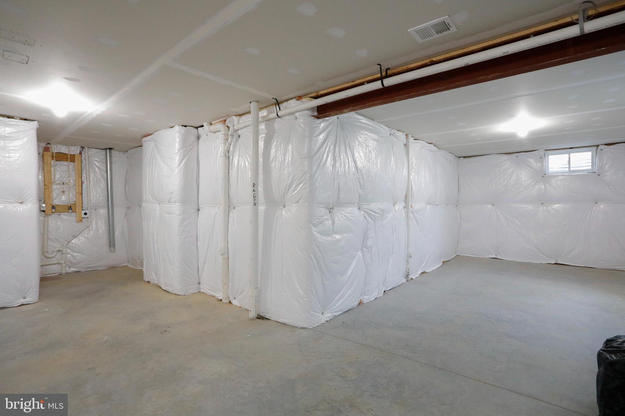 LAKELAND PLACE - Residential