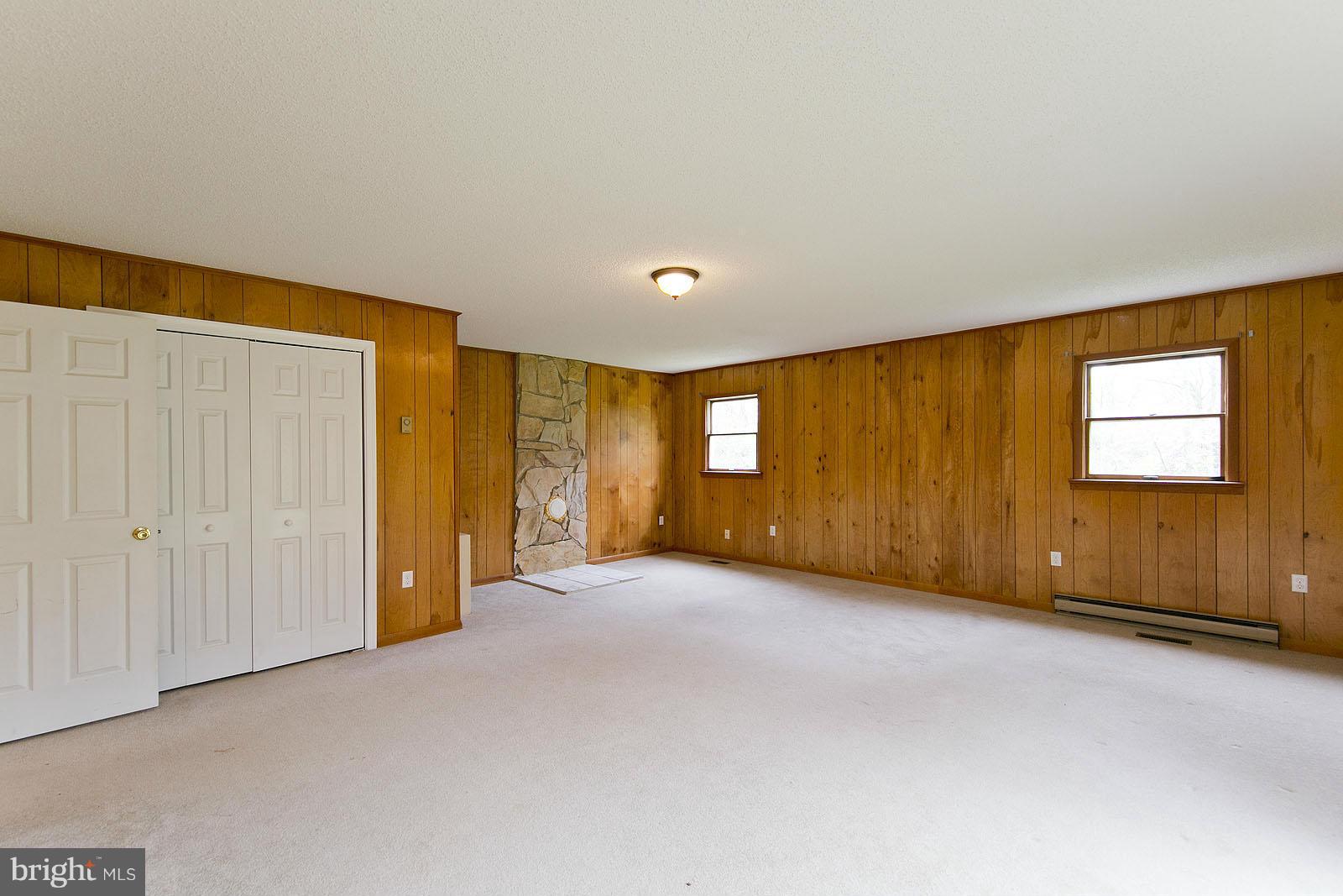 BLUE RIDGE MOUNTAIN ESTATES - Residential