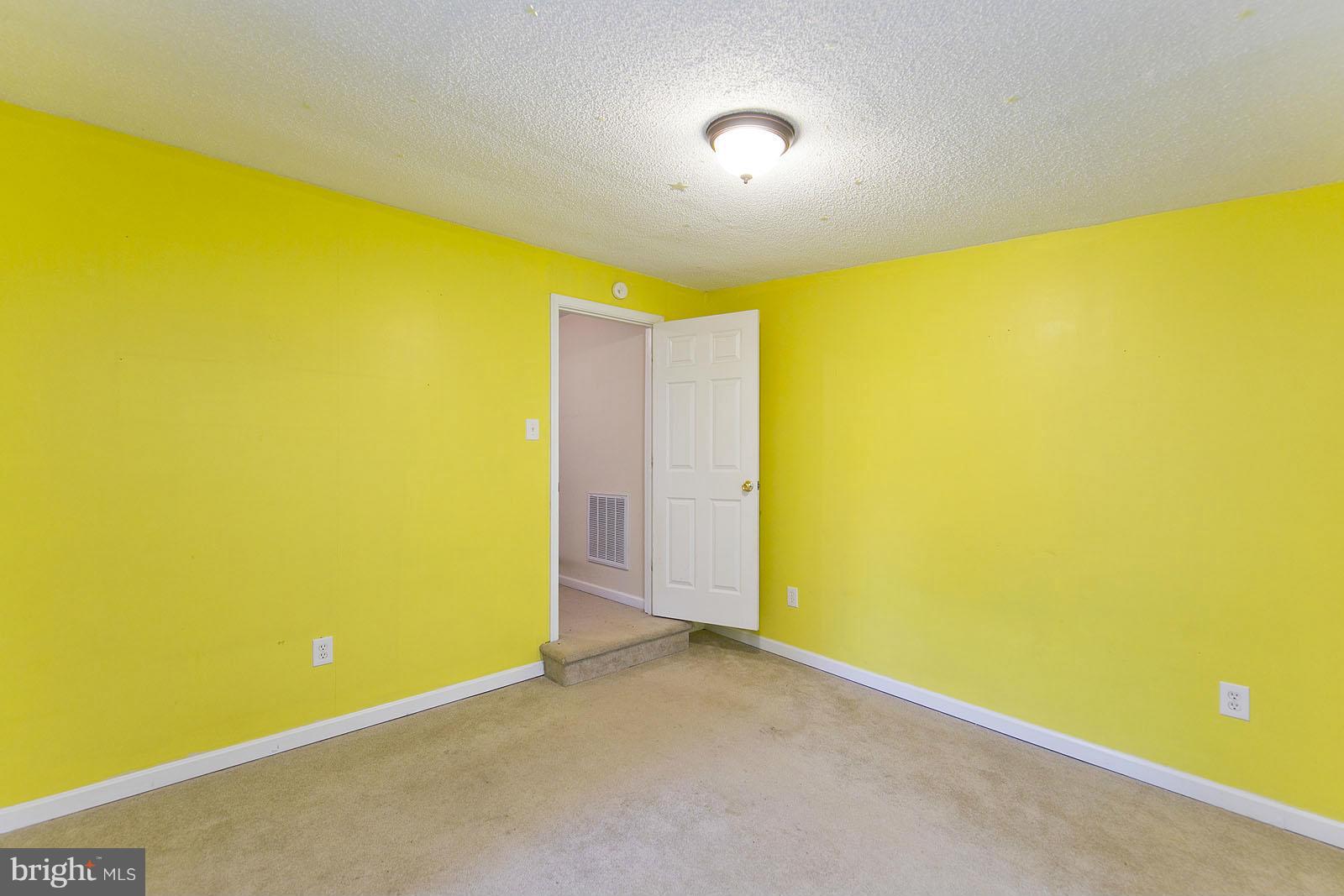 BLUE RIDGE MOUNTAIN ESTATES - Residential