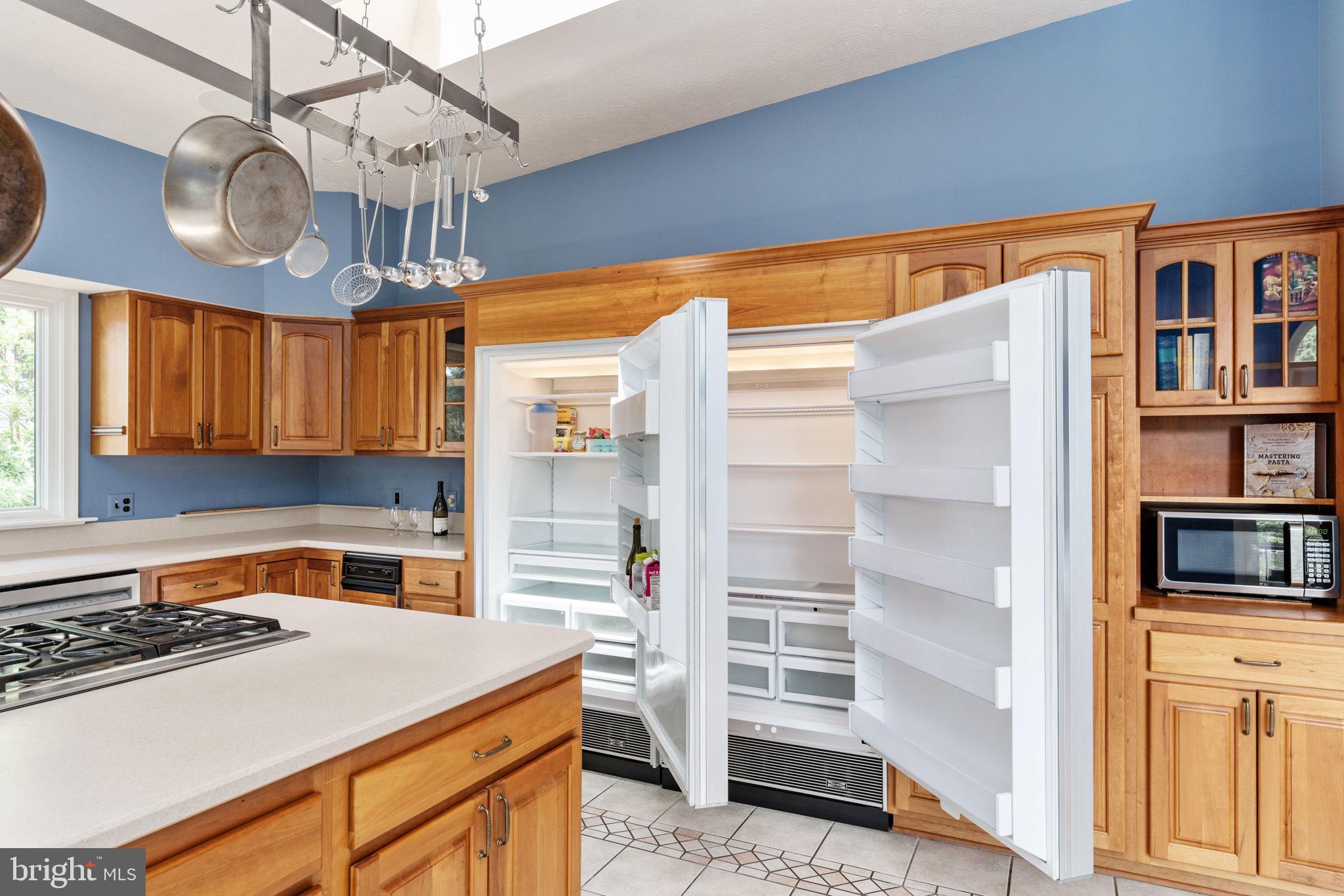 LAKE OF THE WOODS - Residential