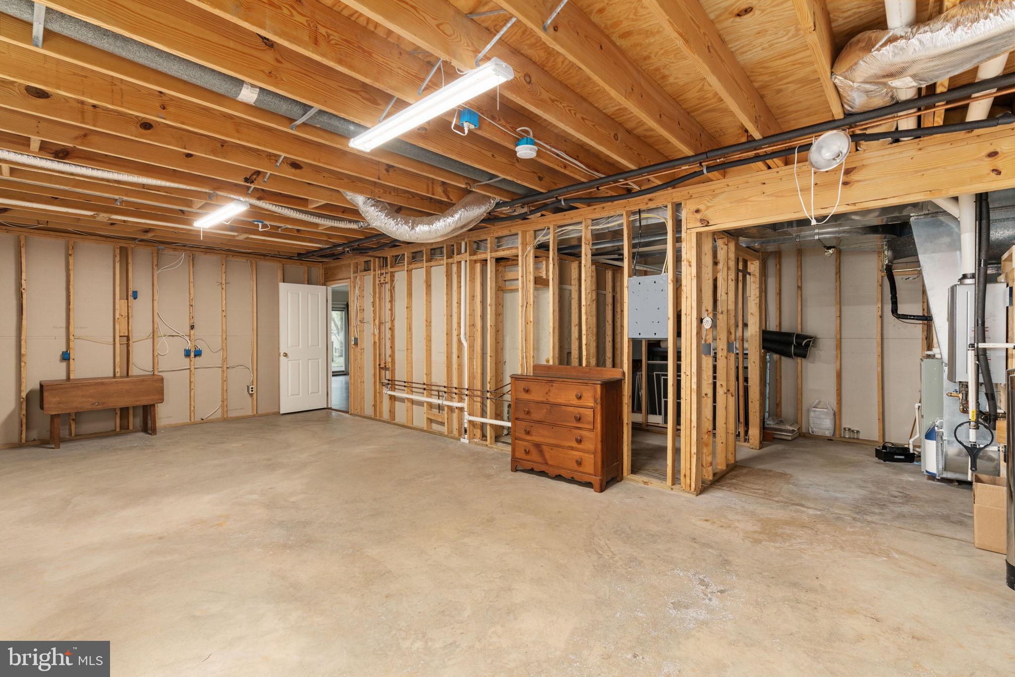 LAKE OF THE WOODS - Residential