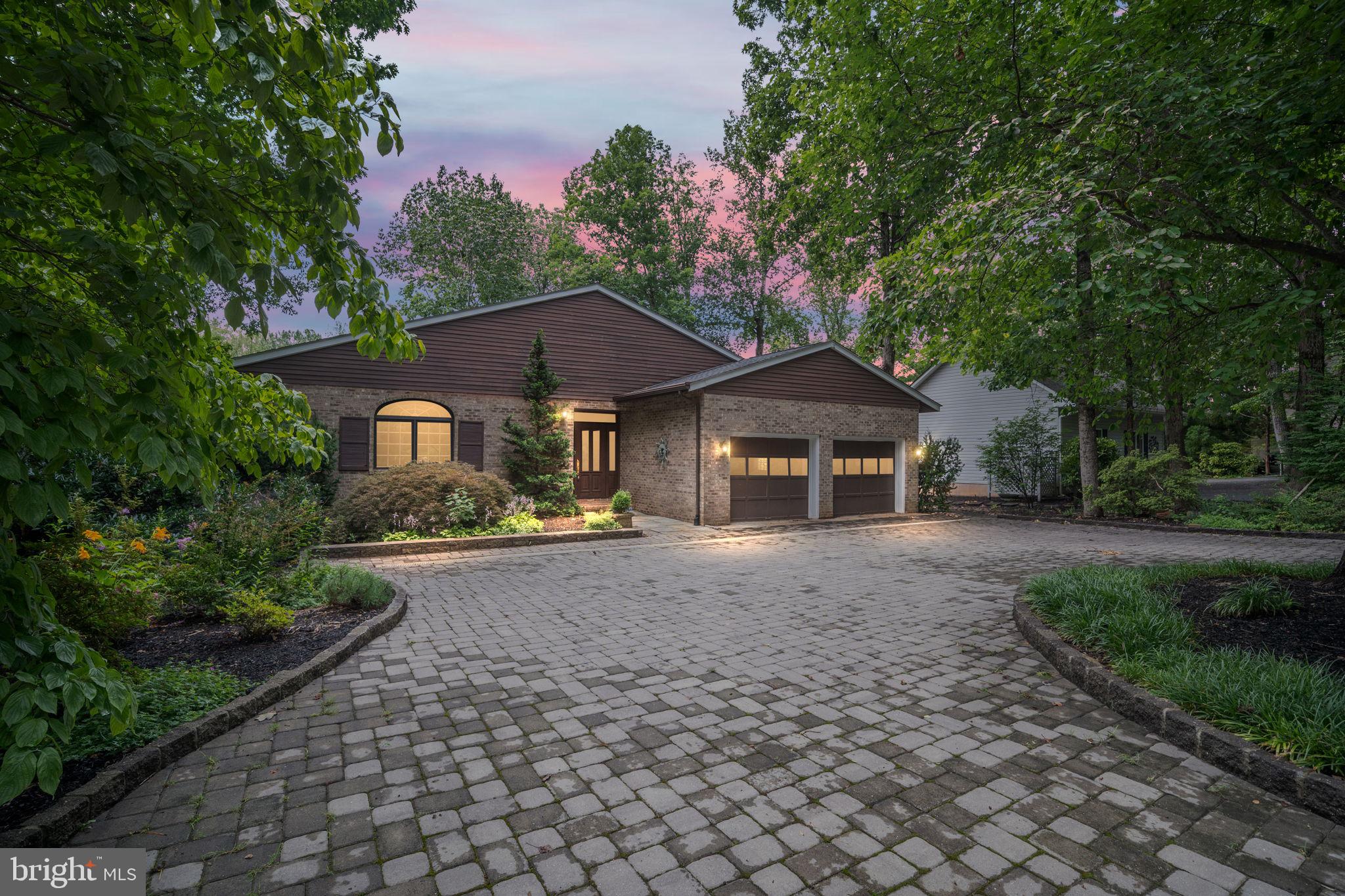 LAKE OF THE WOODS - Residential