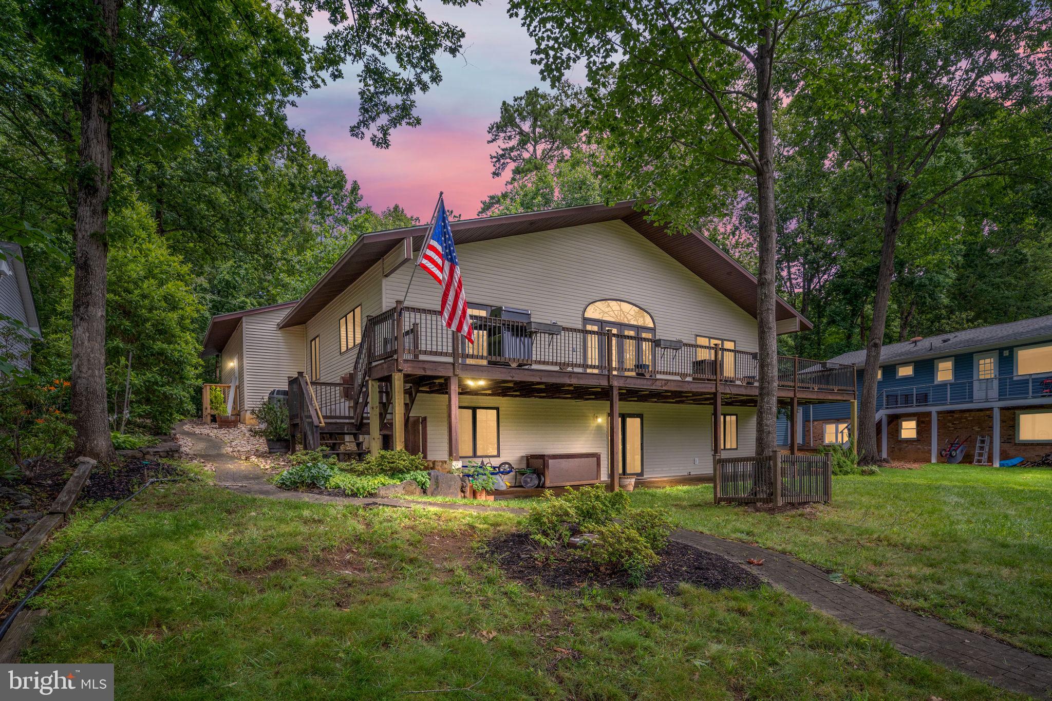 LAKE OF THE WOODS - Residential