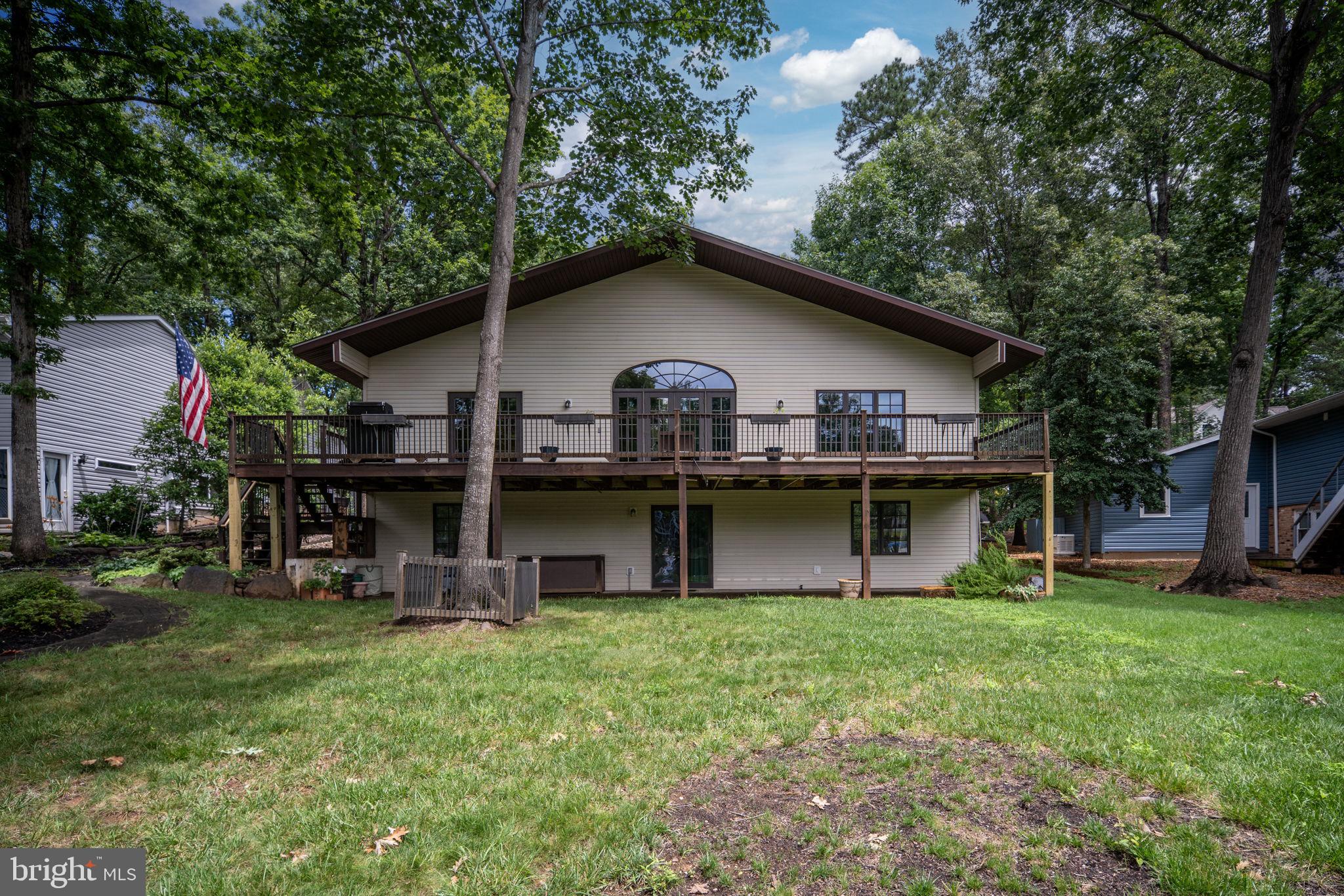 LAKE OF THE WOODS - Residential