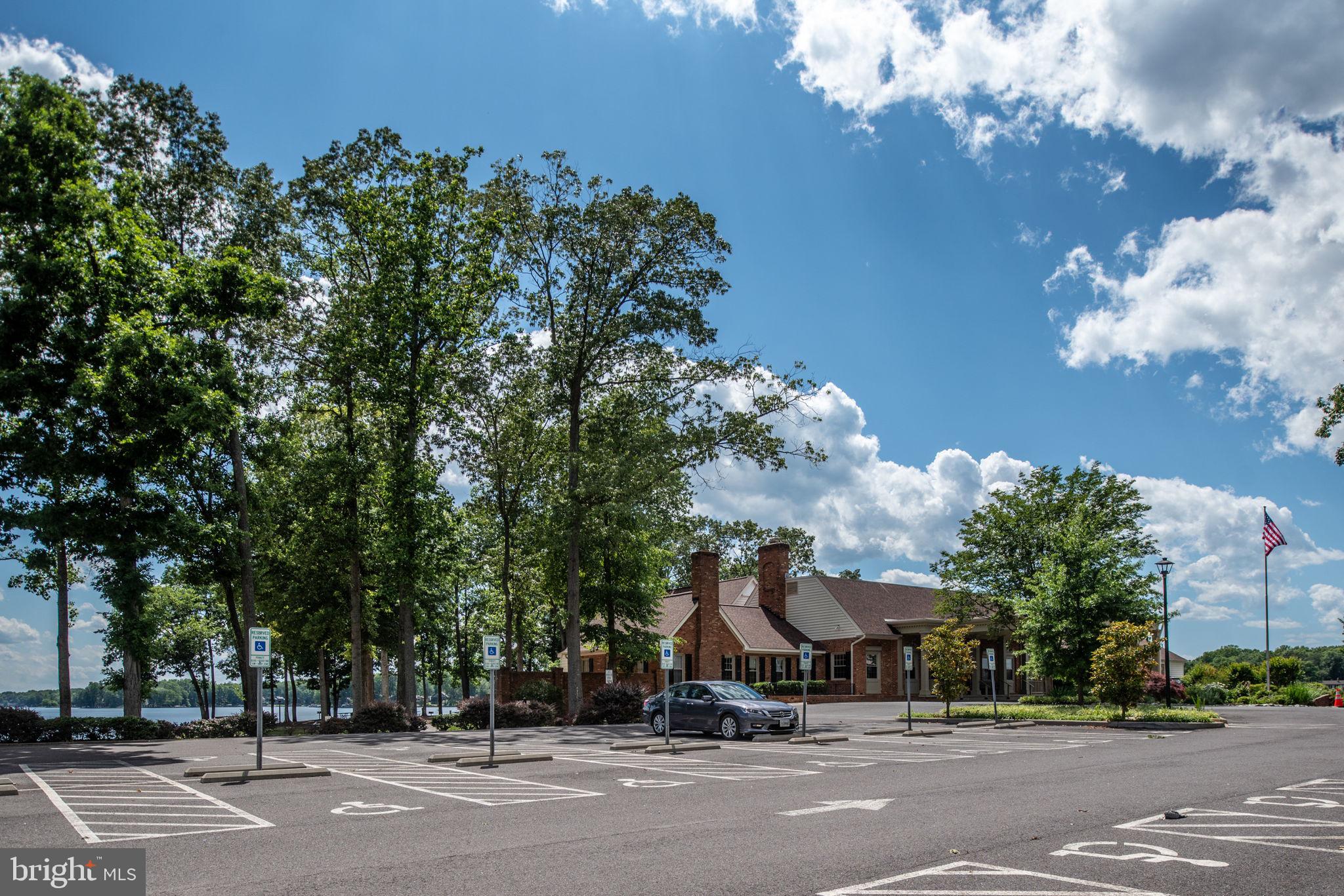 LAKE OF THE WOODS - Residential