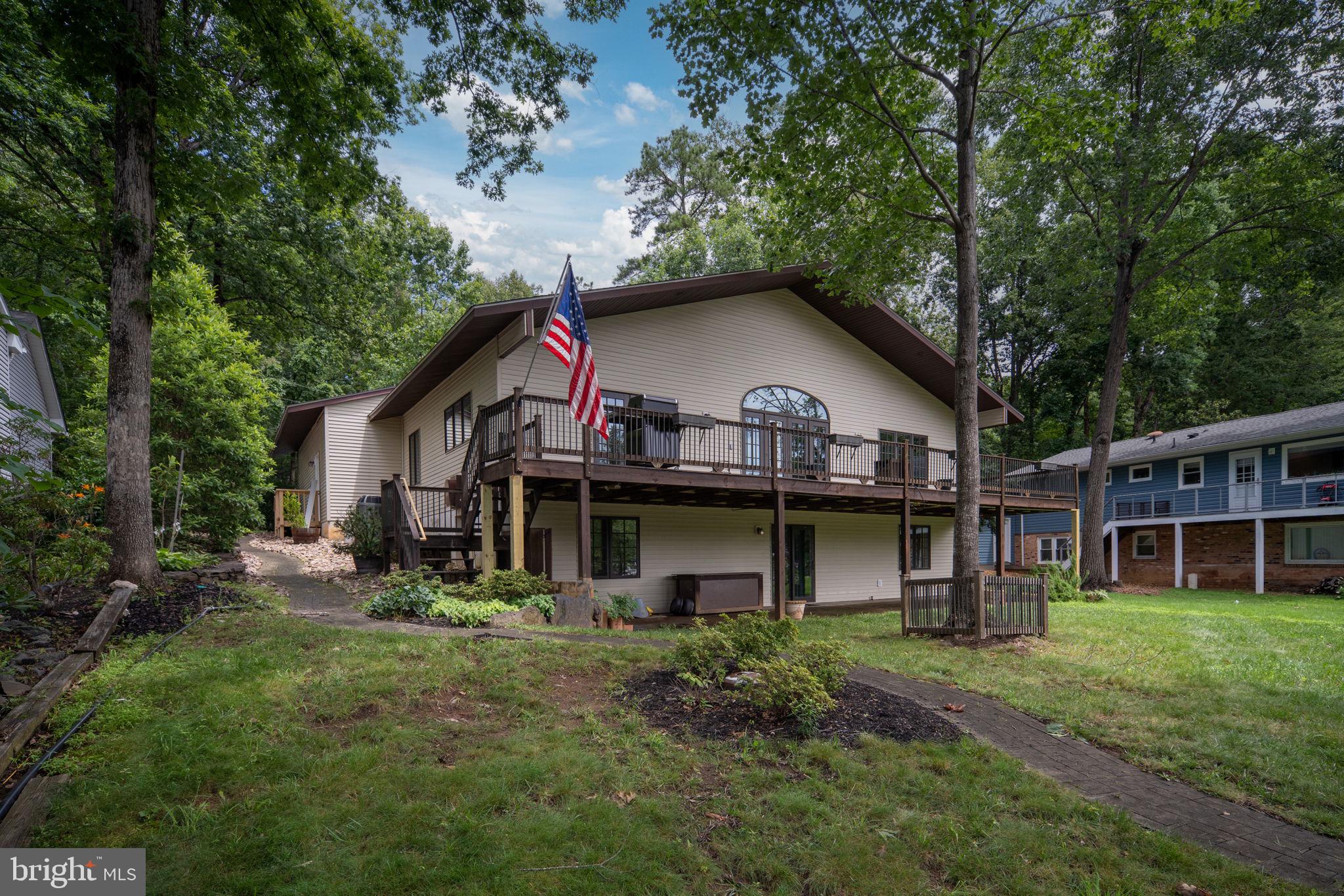 LAKE OF THE WOODS - Residential