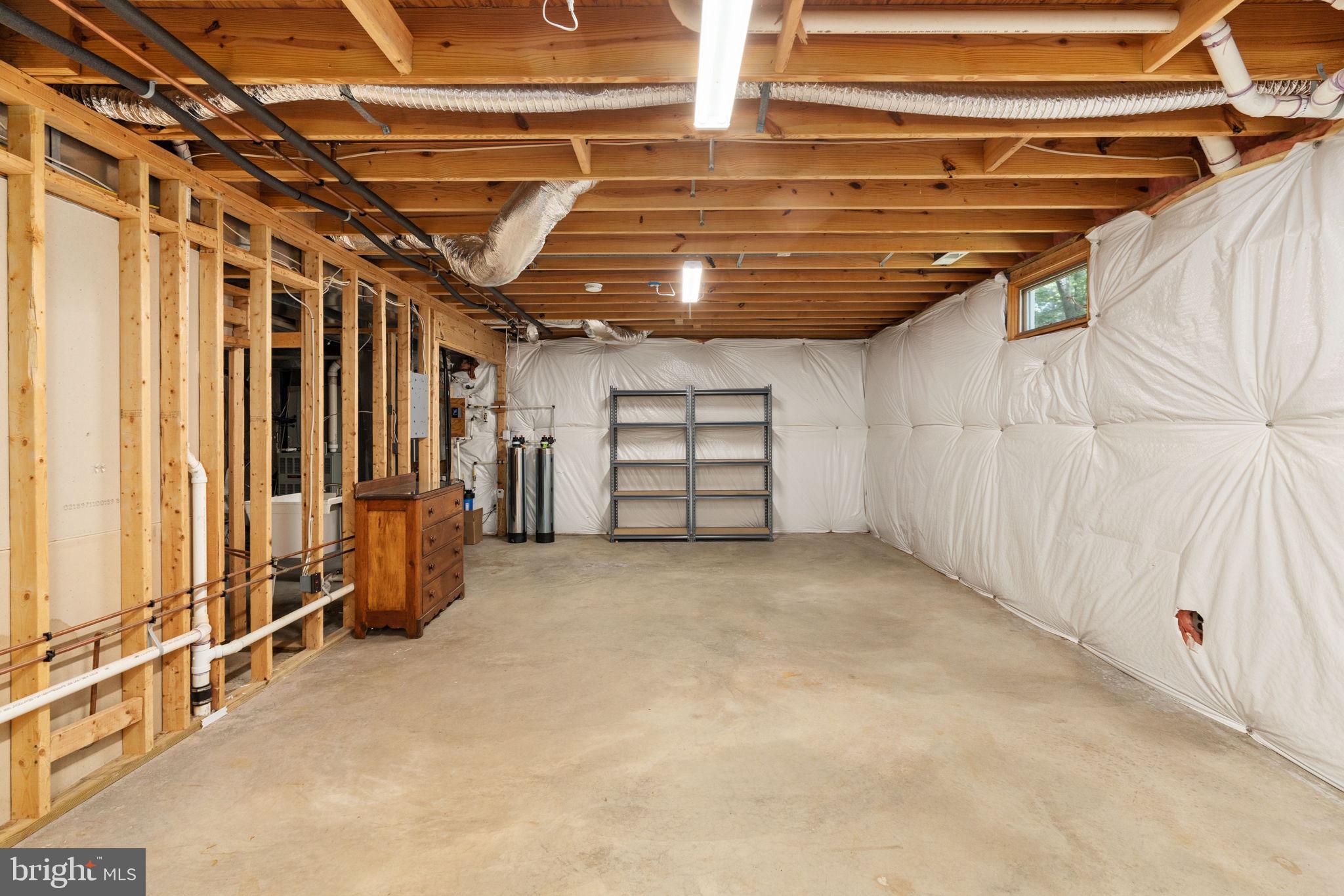 LAKE OF THE WOODS - Residential