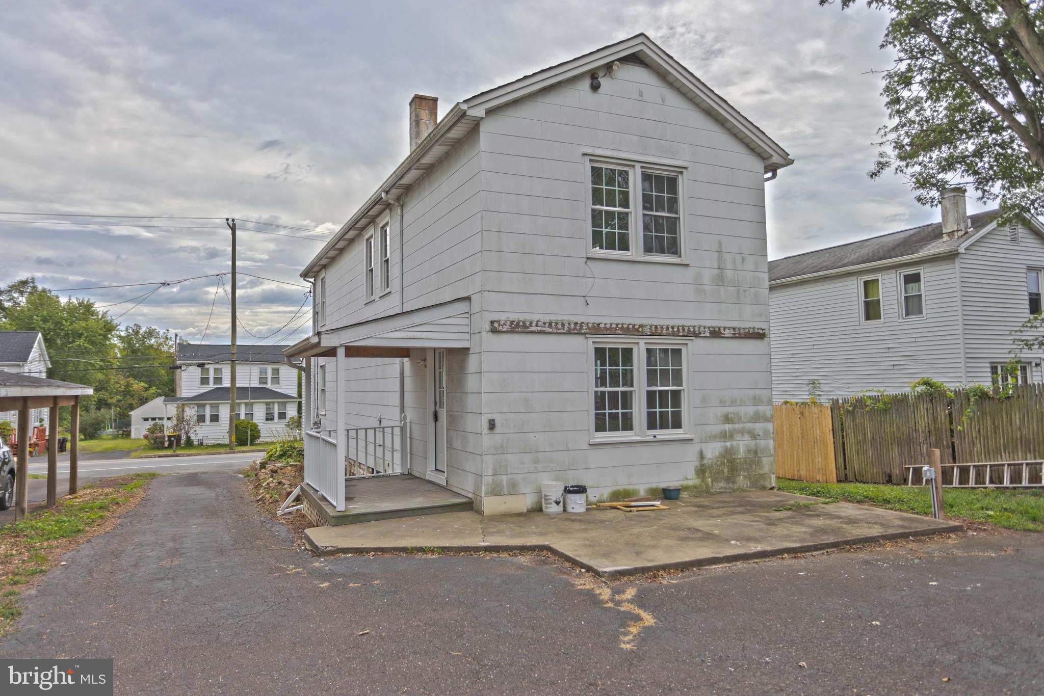 NONE AVAILABLE - Residential Lease