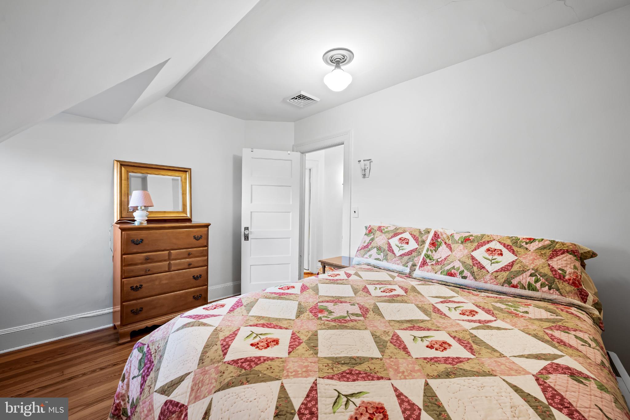 TUSCANY-CANTERBURY - Residential