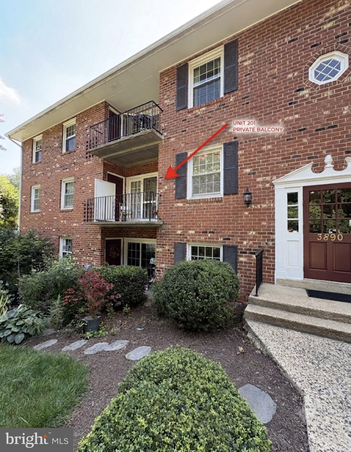 3890 LYNDHURST DRIVE 201