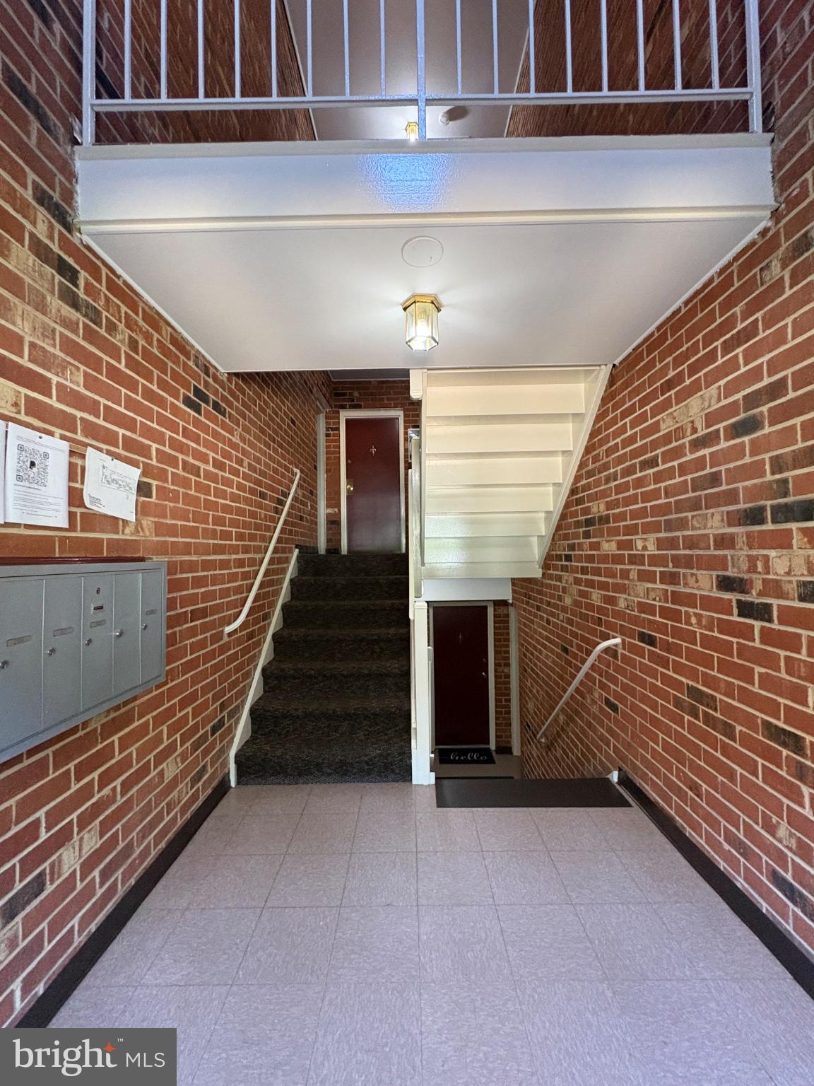 3890 LYNDHURST DRIVE 201