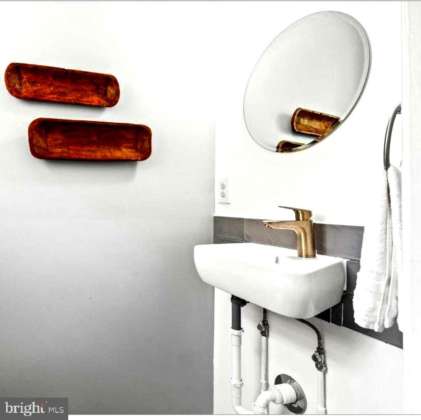 UPPER FELLS POINT - Residential