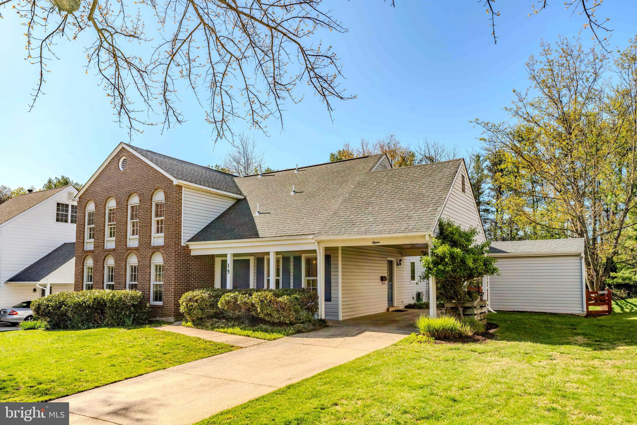 COLLEGE GARDENS - Residential