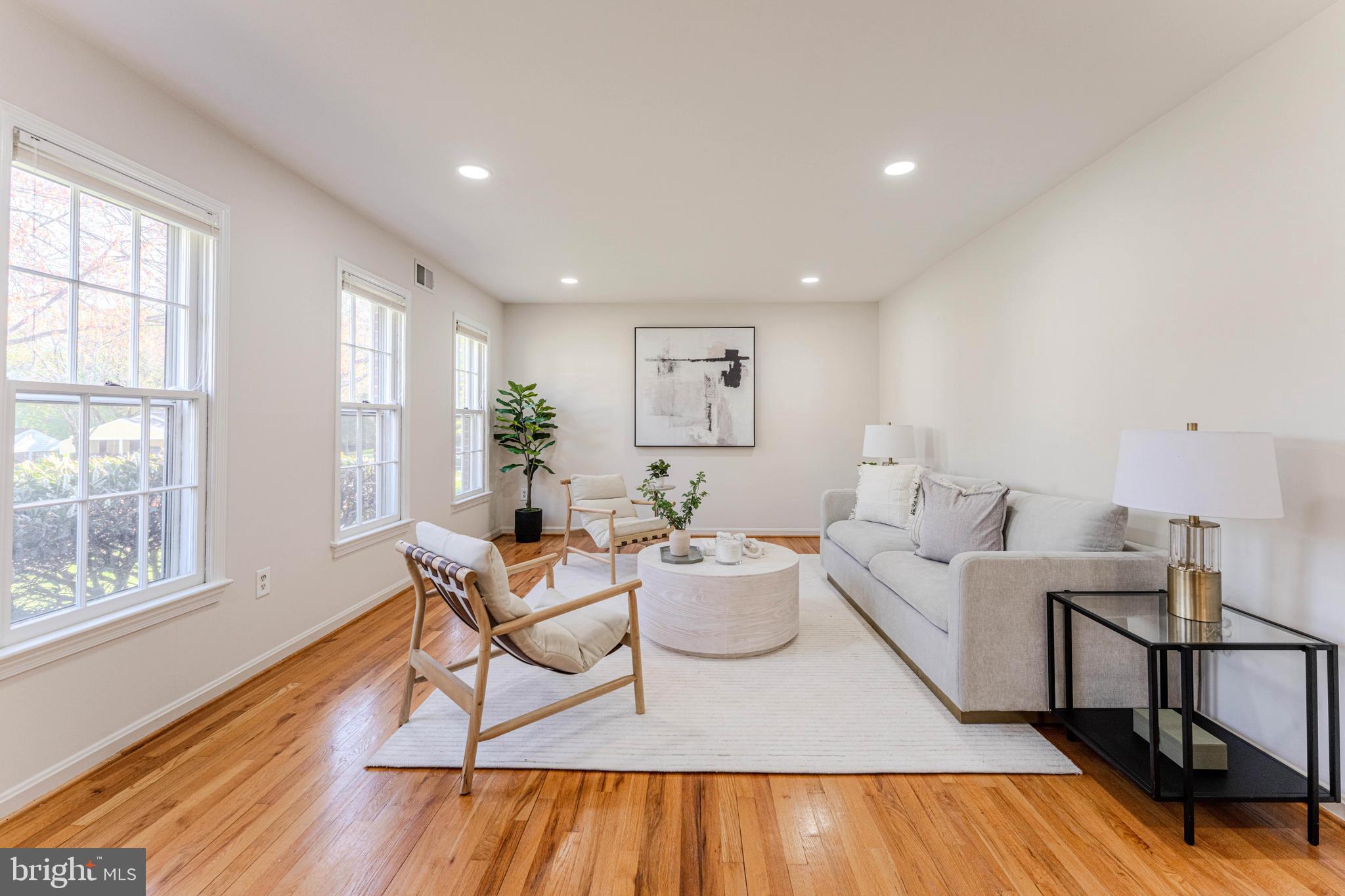 COLLEGE GARDENS - Residential