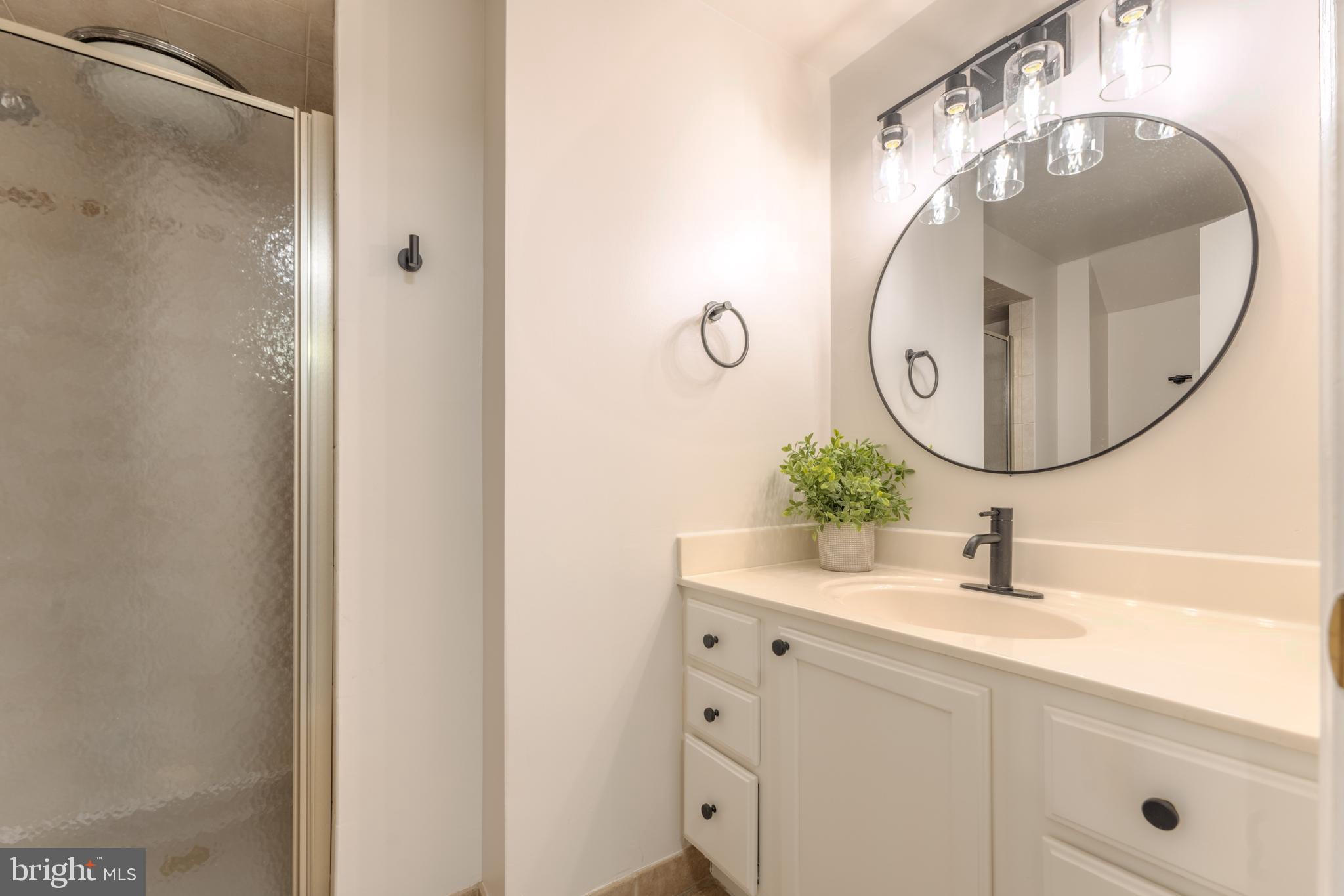 COLLEGE GARDENS - Residential