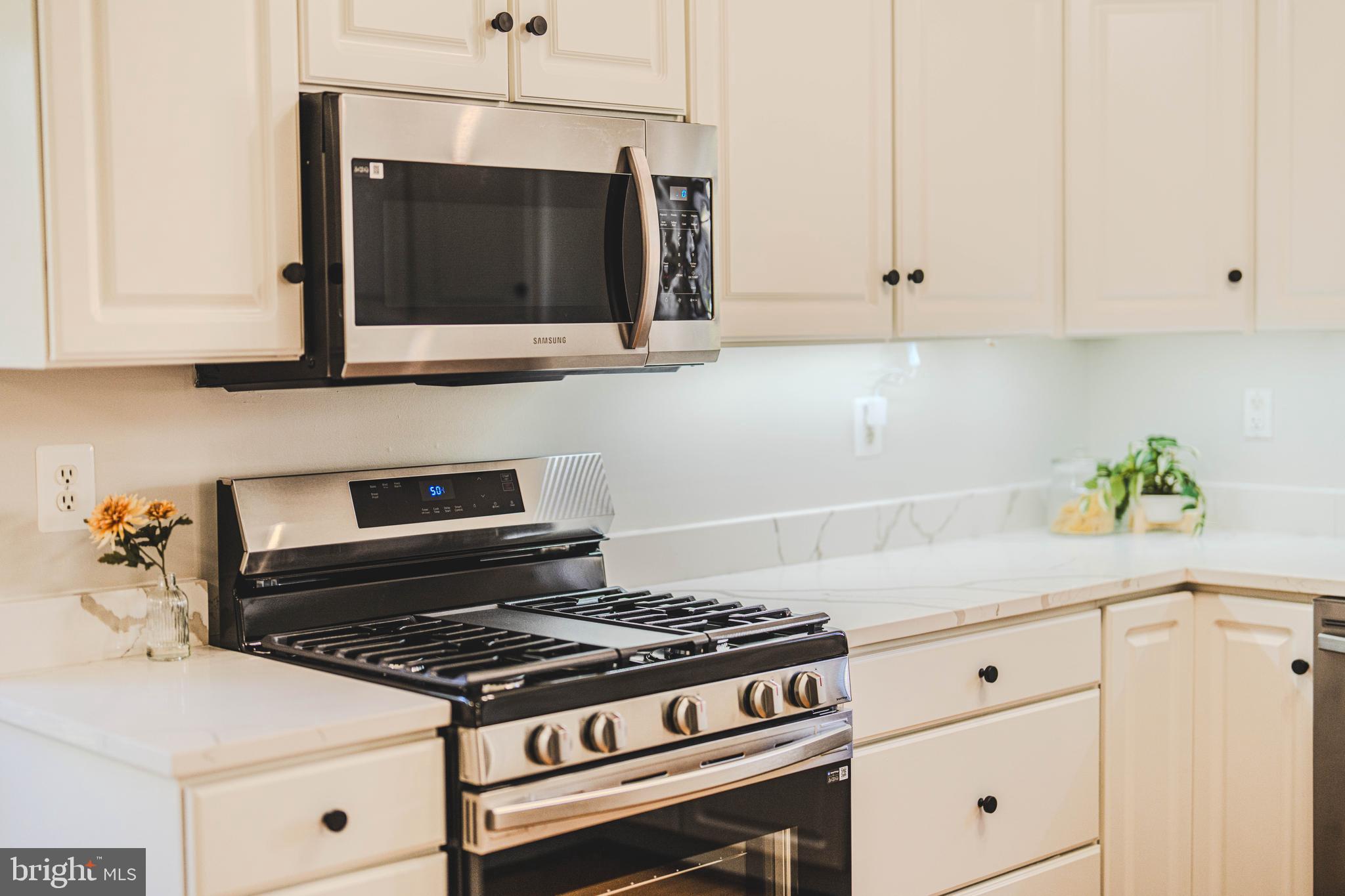 COLLEGE GARDENS - Residential