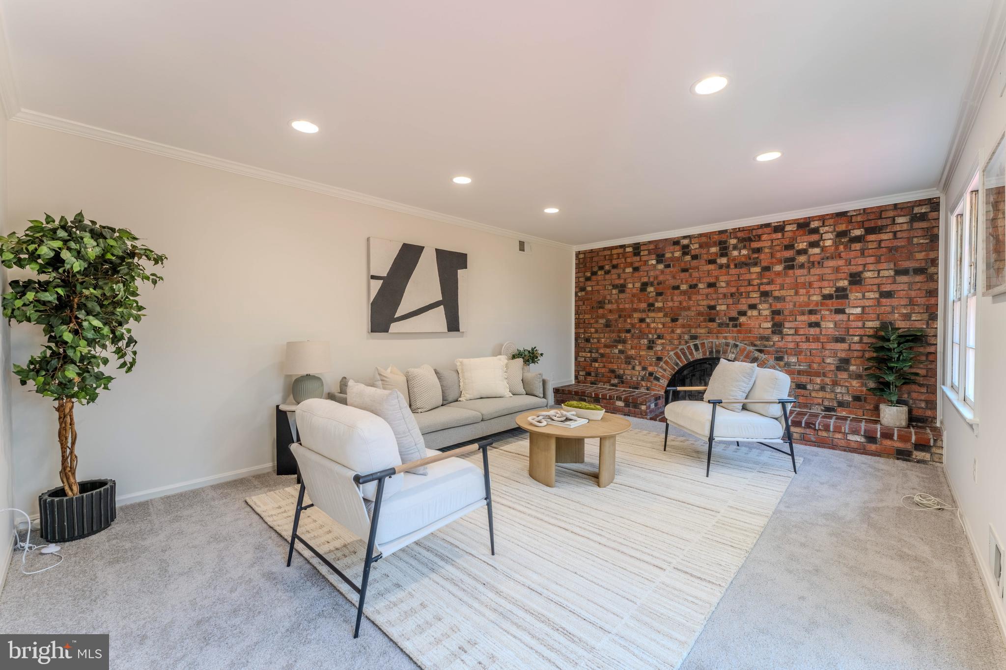 COLLEGE GARDENS - Residential