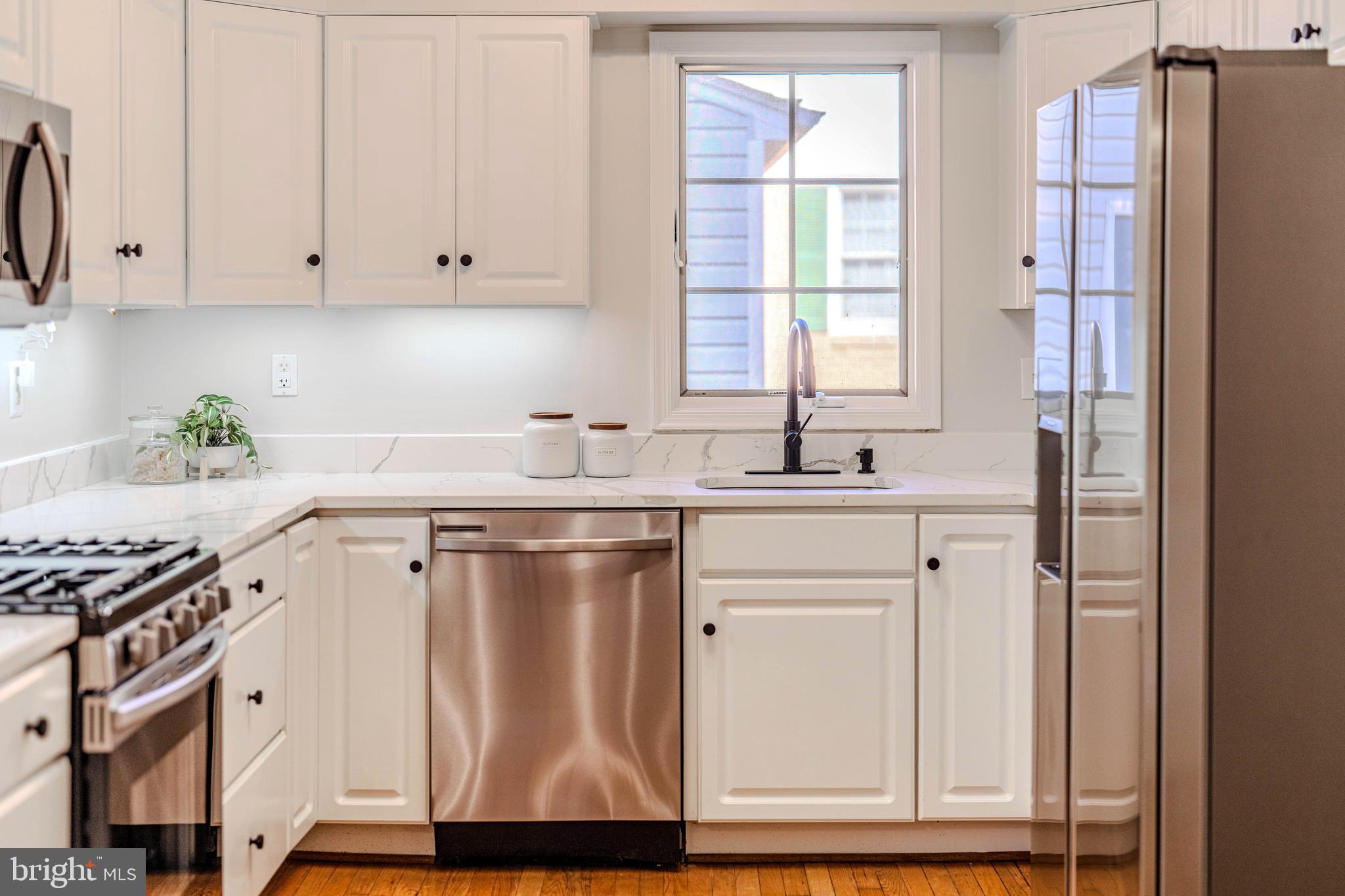 COLLEGE GARDENS - Residential