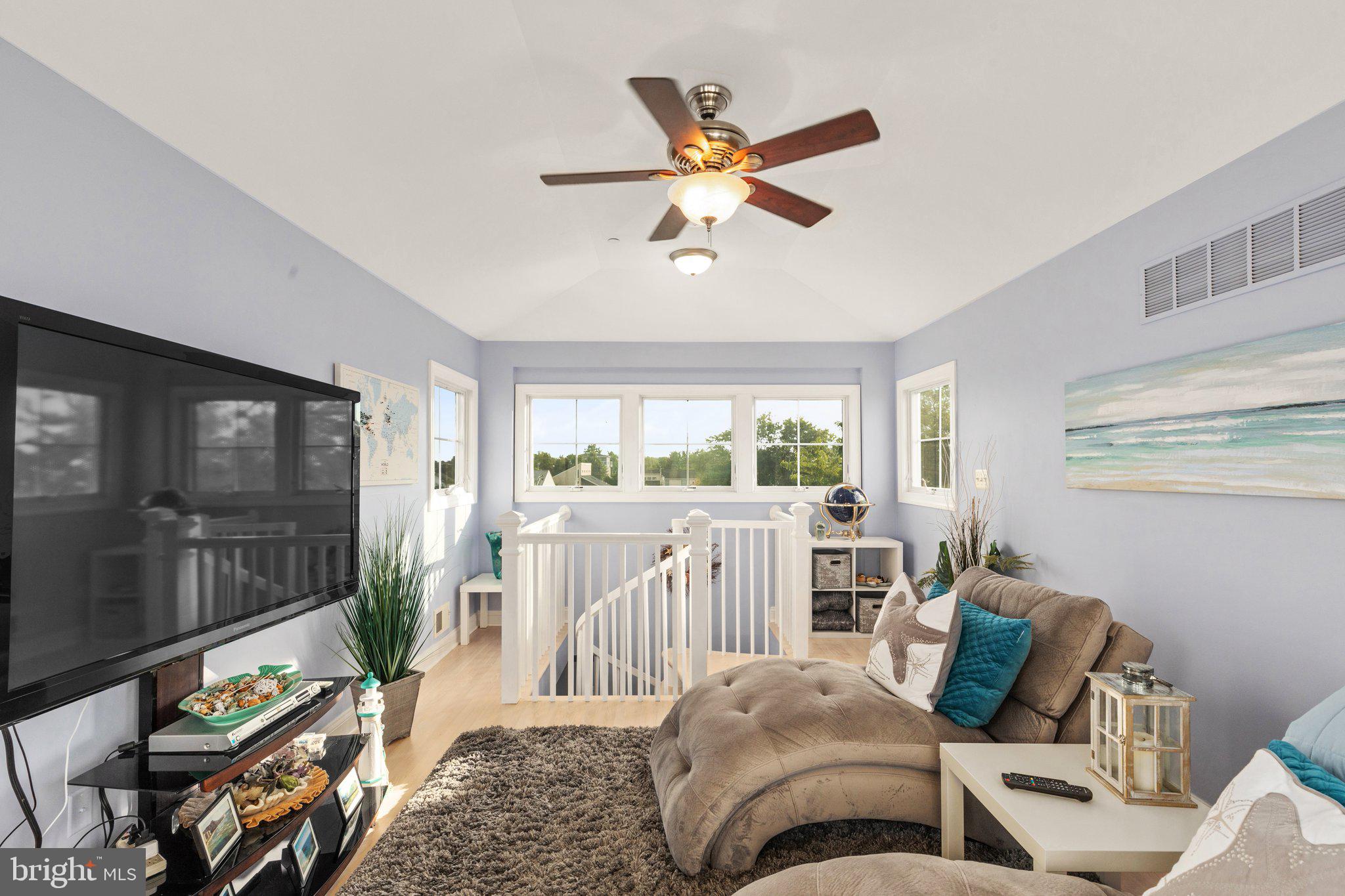 MILLERS ISLAND - Residential