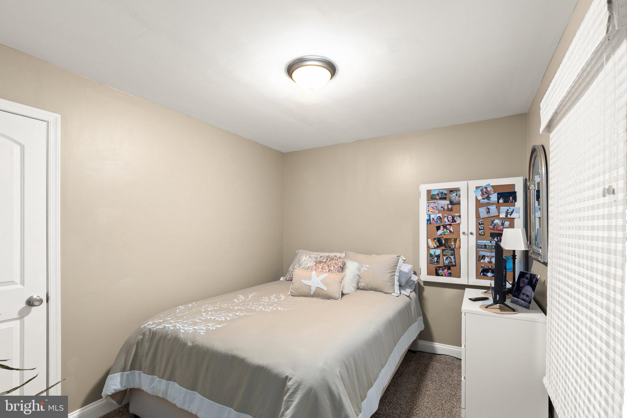 MILLERS ISLAND - Residential