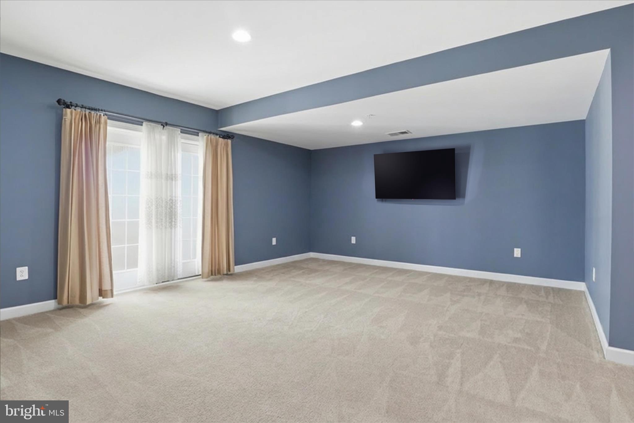 OAK CREEK - Residential