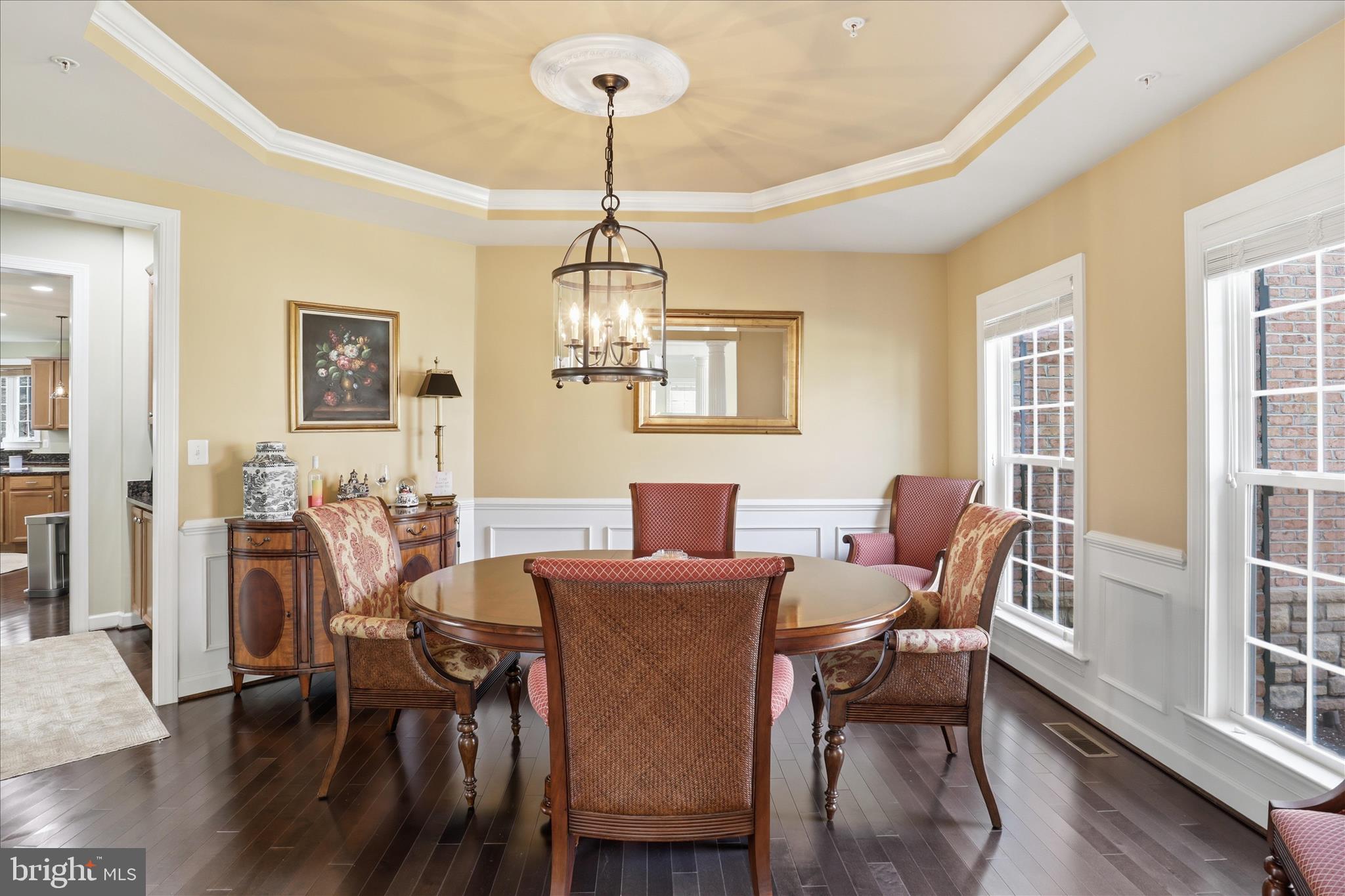 OAK CREEK - Residential