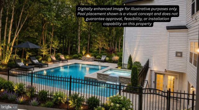 OAK CREEK - Residential