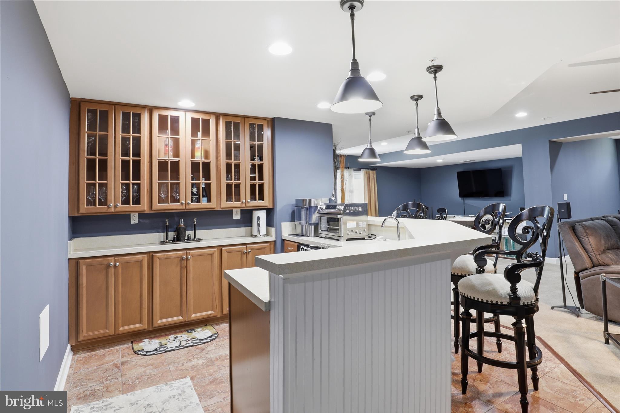 OAK CREEK - Residential