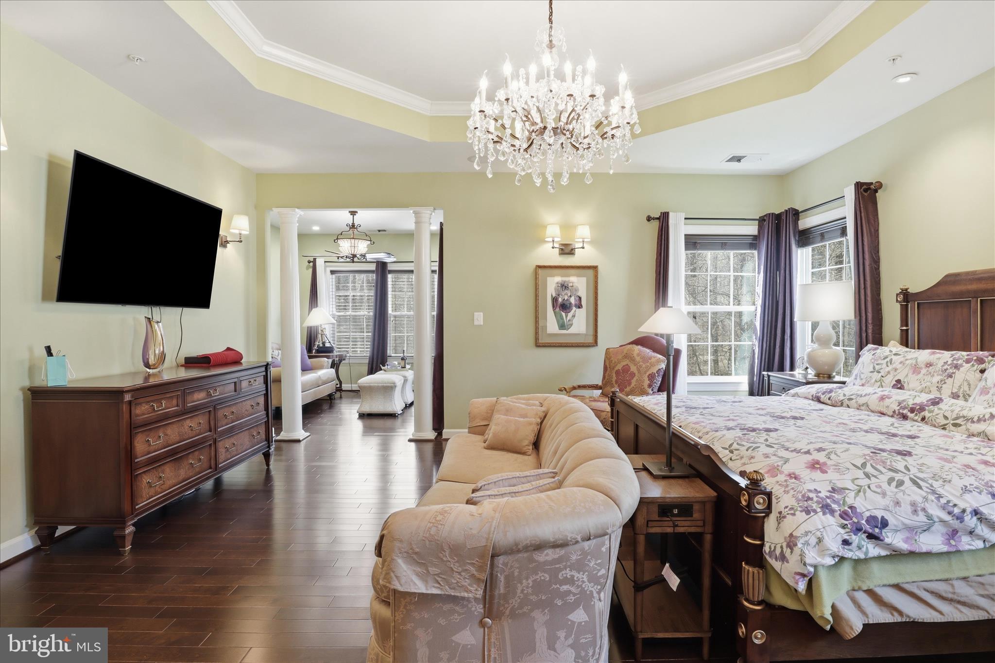 OAK CREEK - Residential