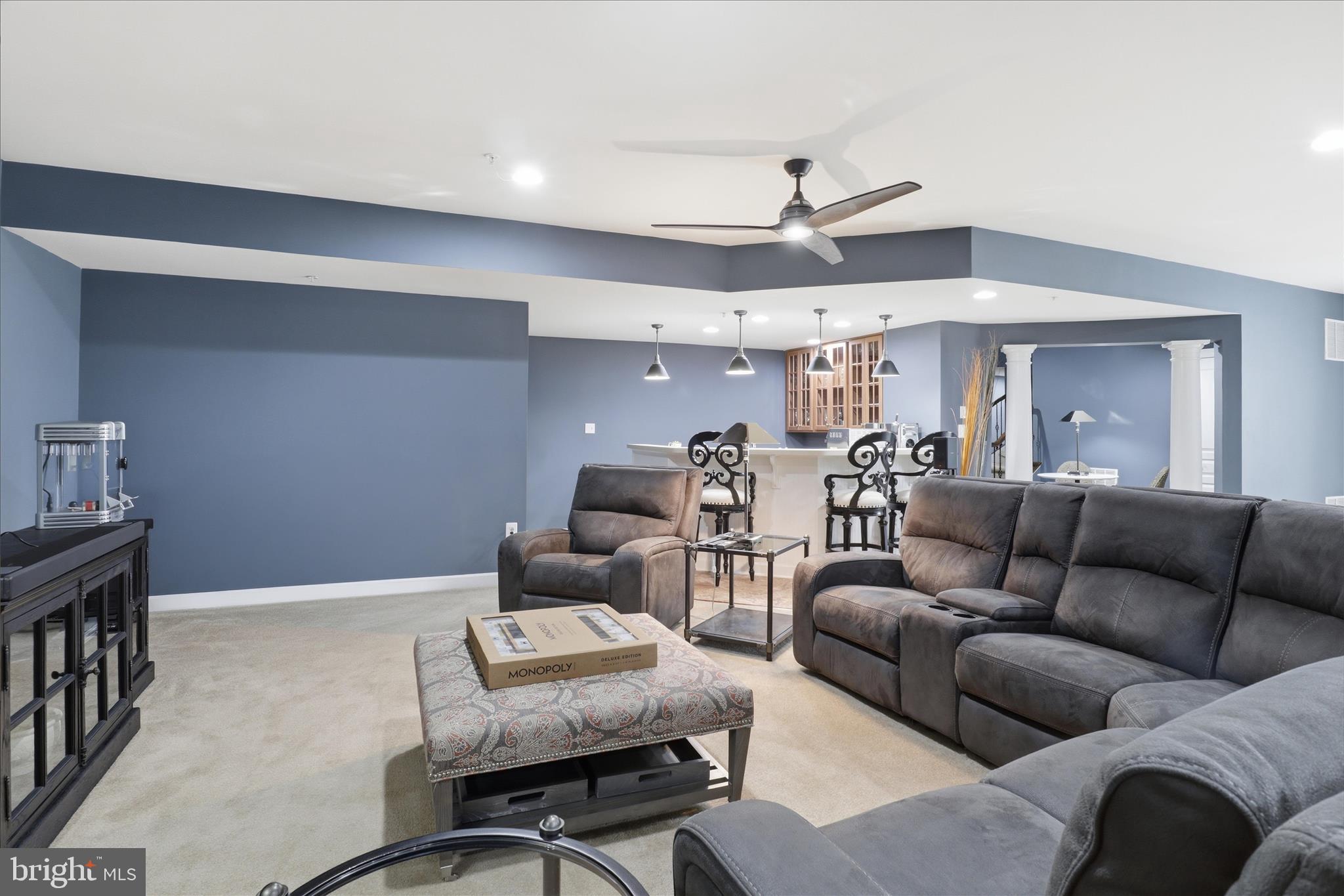 OAK CREEK - Residential