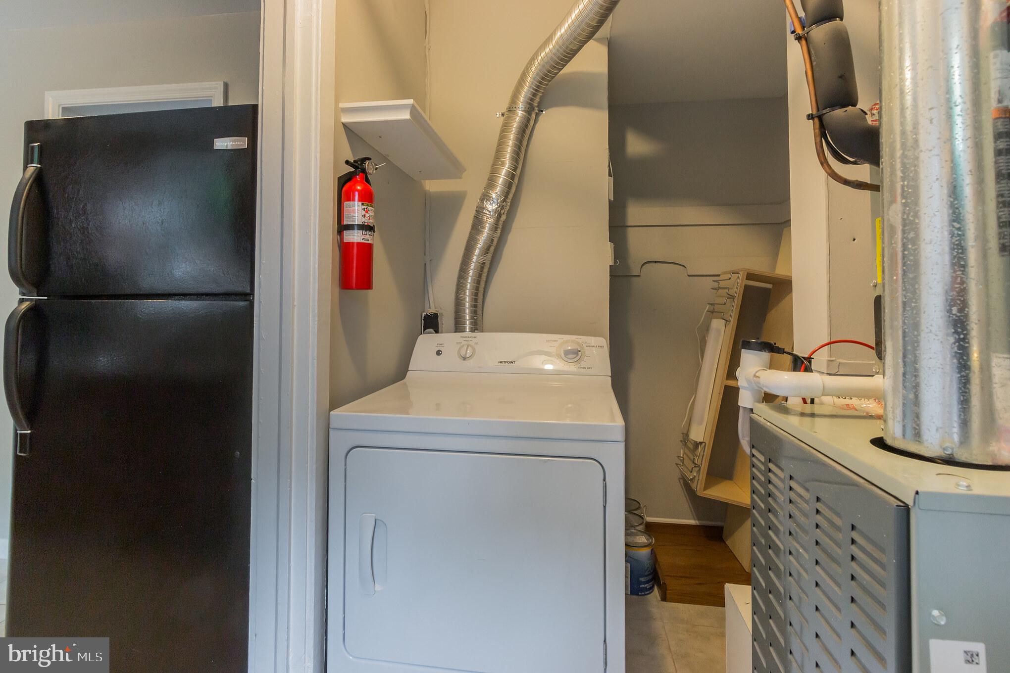 ROSEMONT - Residential Lease