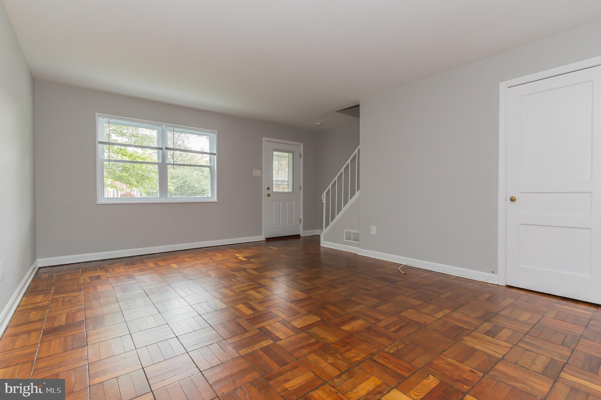 ROSEMONT - Residential Lease