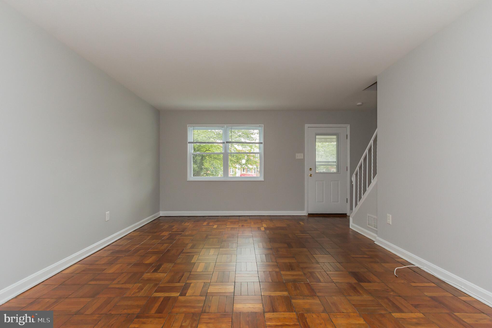 ROSEMONT - Residential Lease