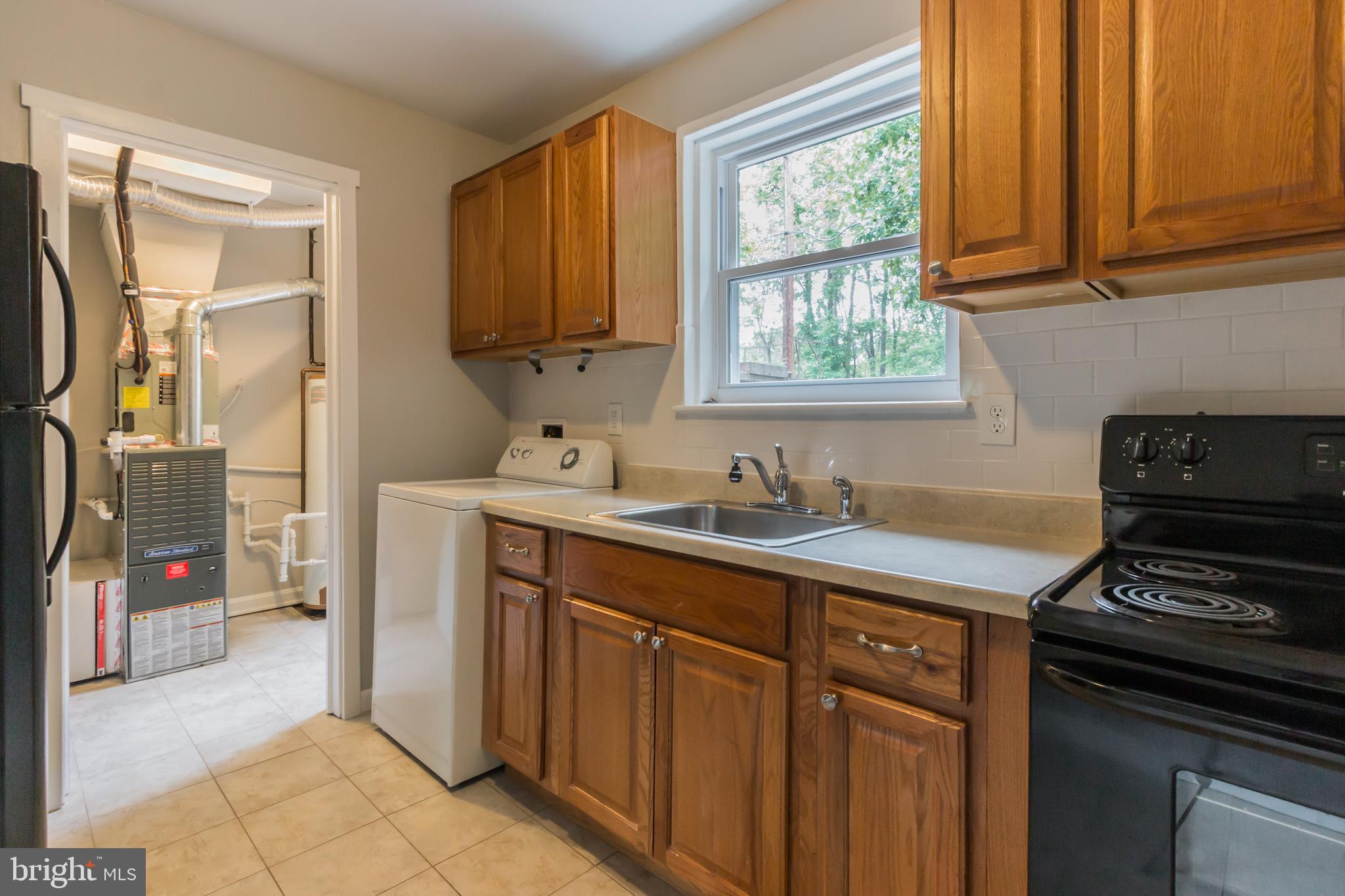 ROSEMONT - Residential Lease