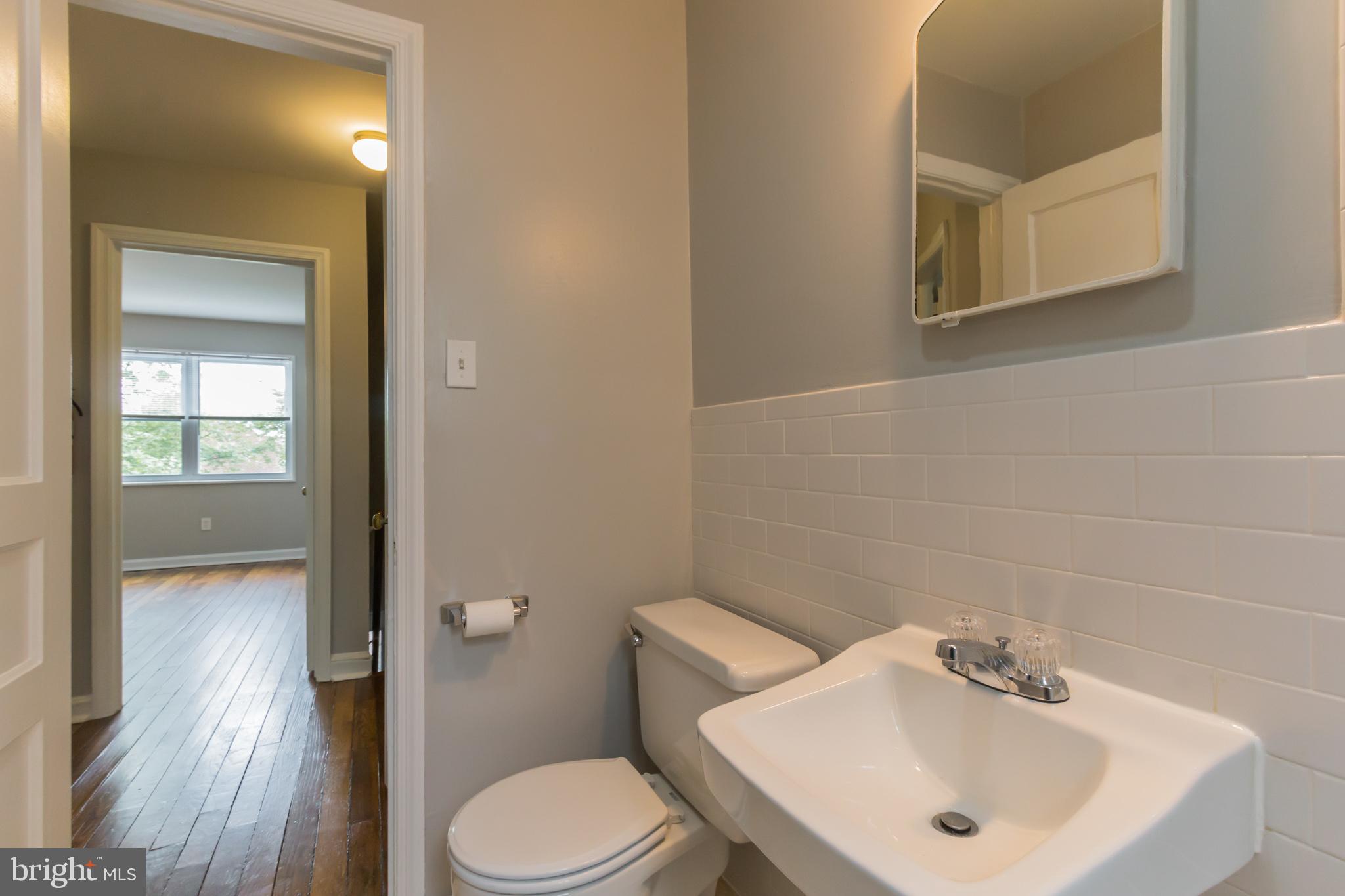 ROSEMONT - Residential Lease