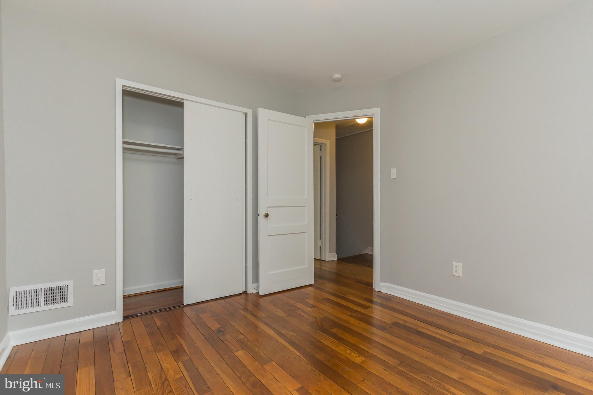 ROSEMONT - Residential Lease