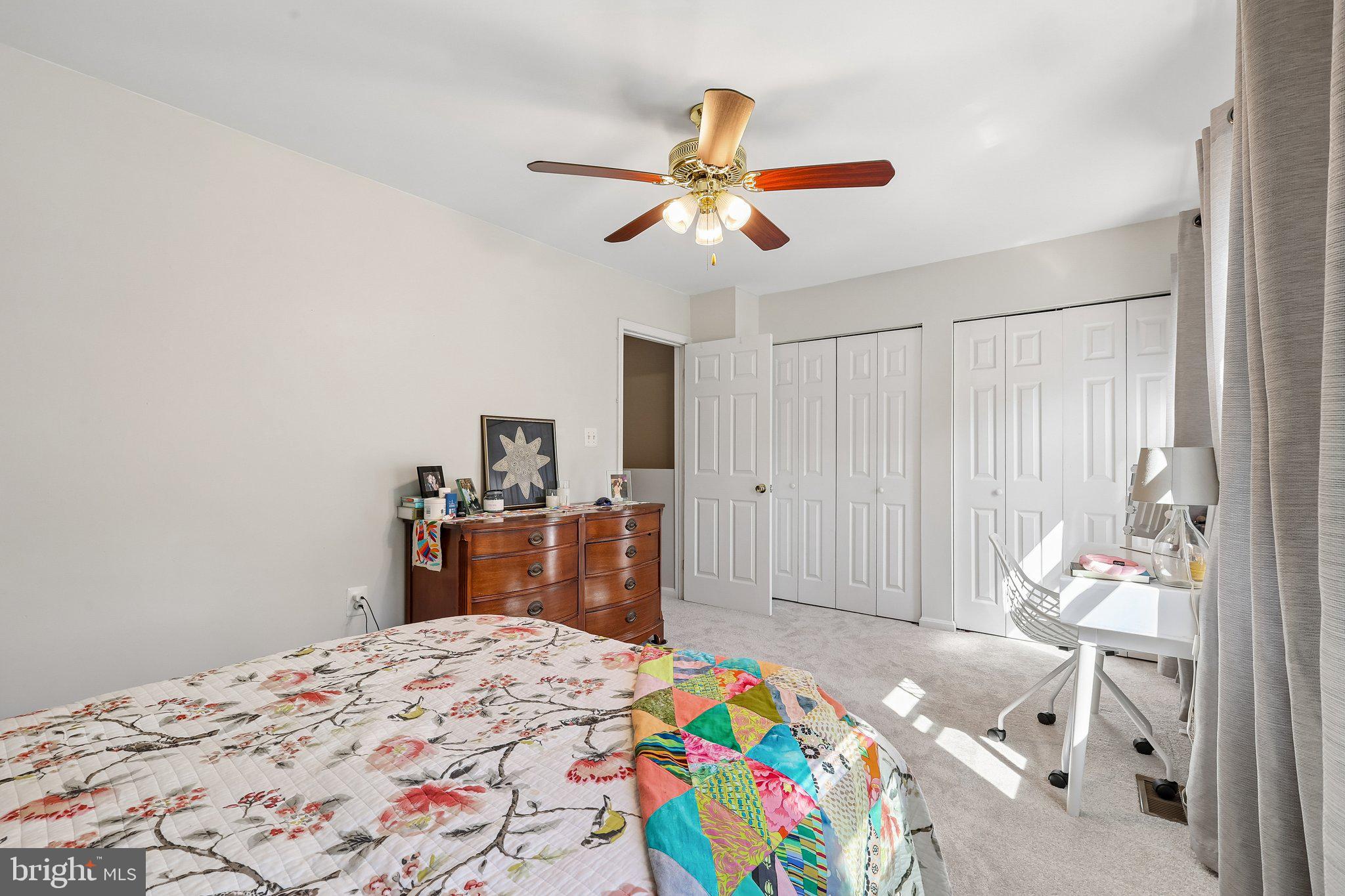 THOUSAND OAKS - Residential