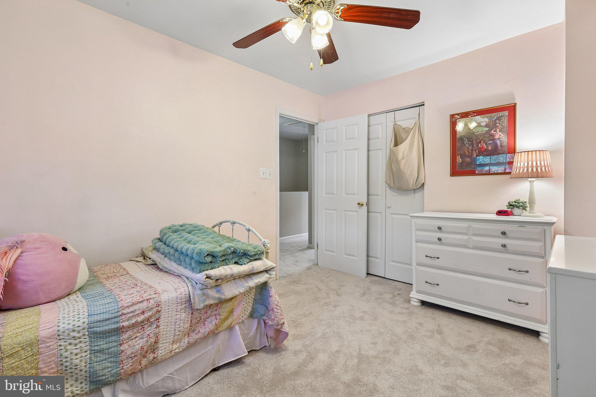 THOUSAND OAKS - Residential